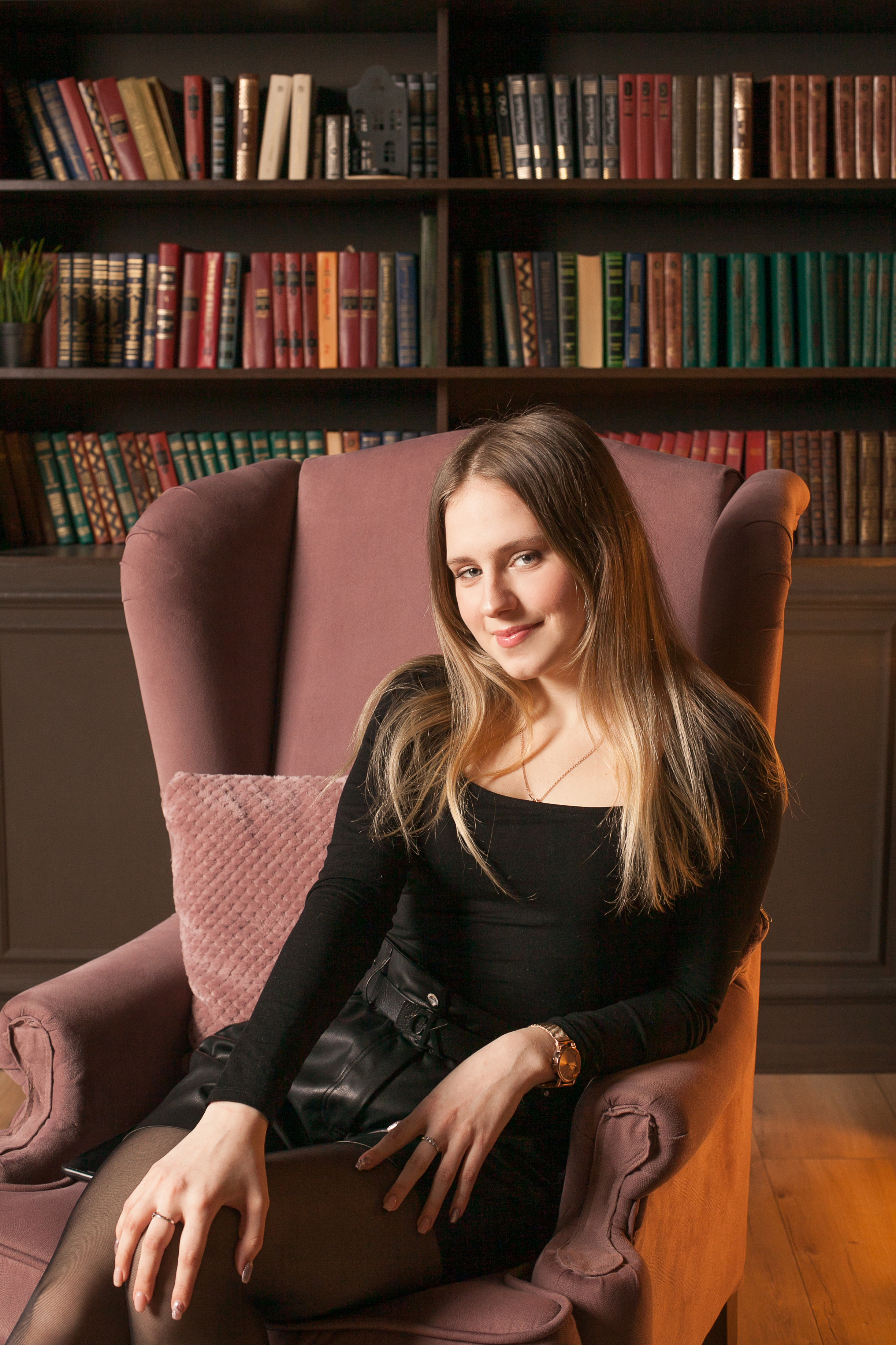 51 школа Ярославль. Ирина Коновалова школьный фотограф. Выпускные альбомы Ярославль