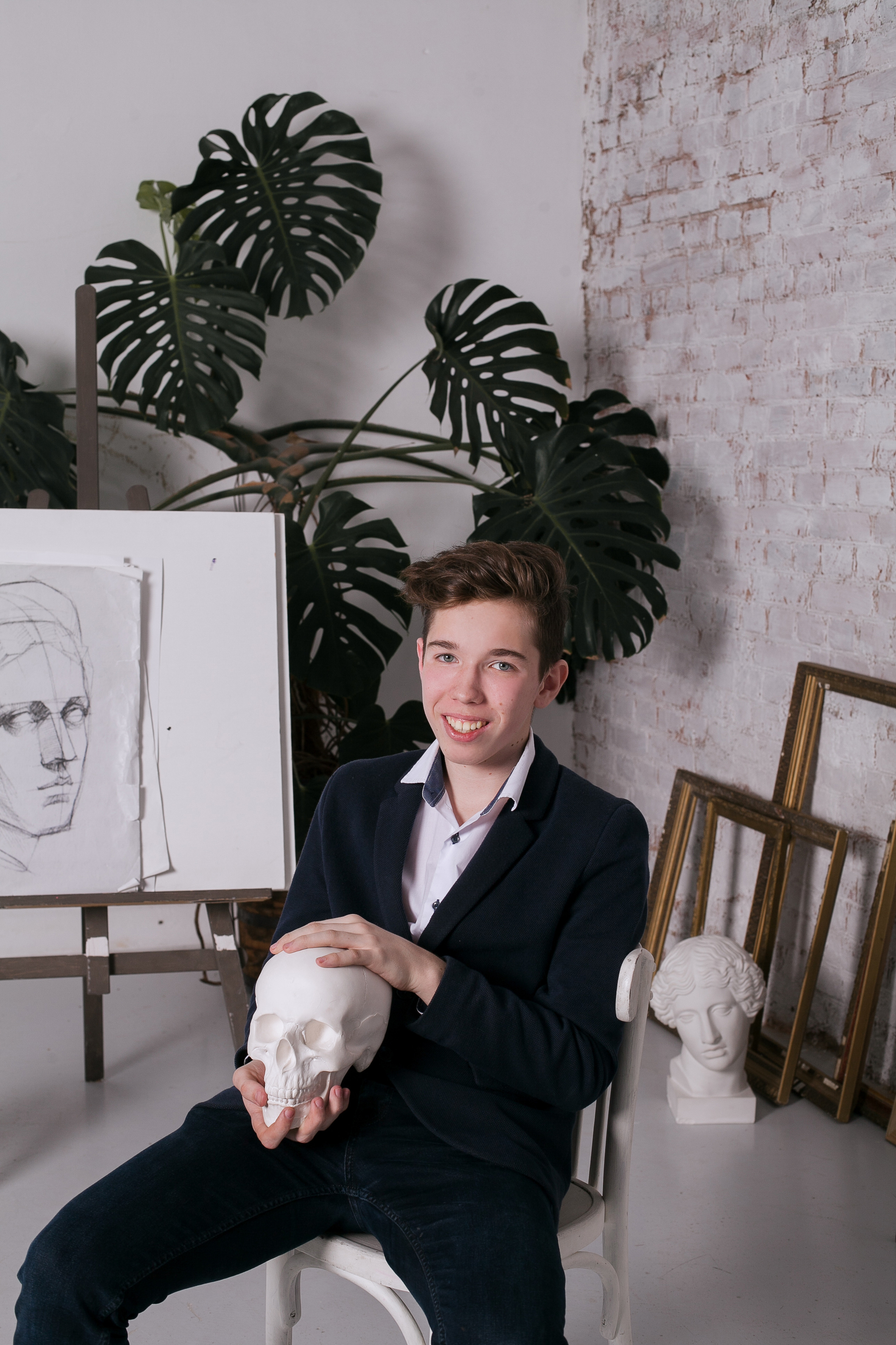 9 класс 37 школа Ярославль. Ирина Коновалова школьный фотограф. Выпускные альбомы Ярославль