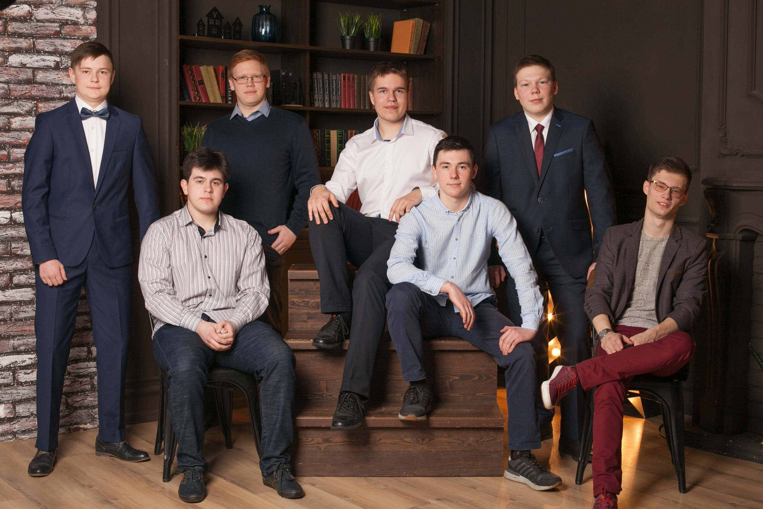 51 школа Ярославль. Ирина Коновалова школьный фотограф. Выпускные альбомы Ярославль