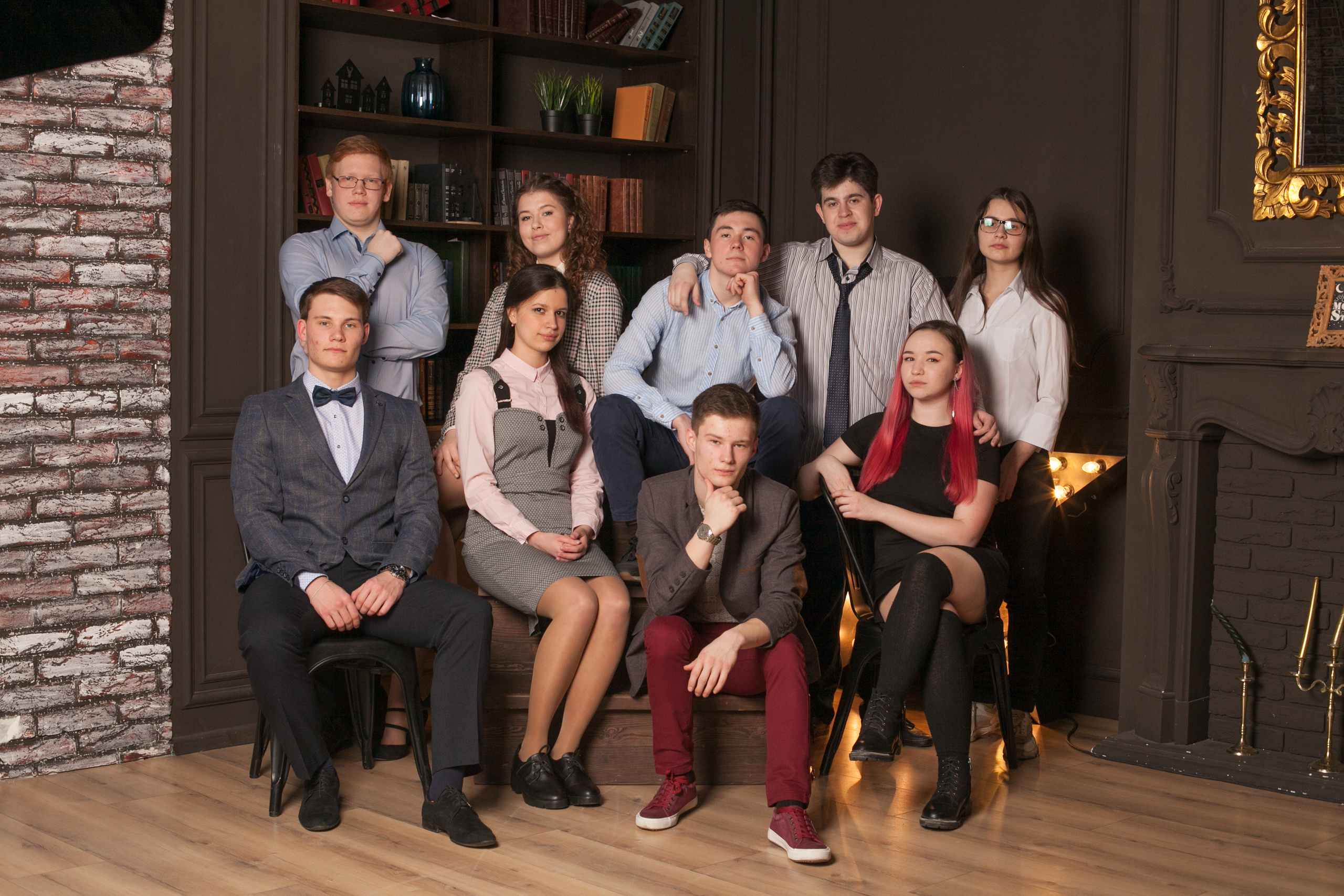 51 школа Ярославль. Ирина Коновалова школьный фотограф. Выпускные альбомы Ярославль