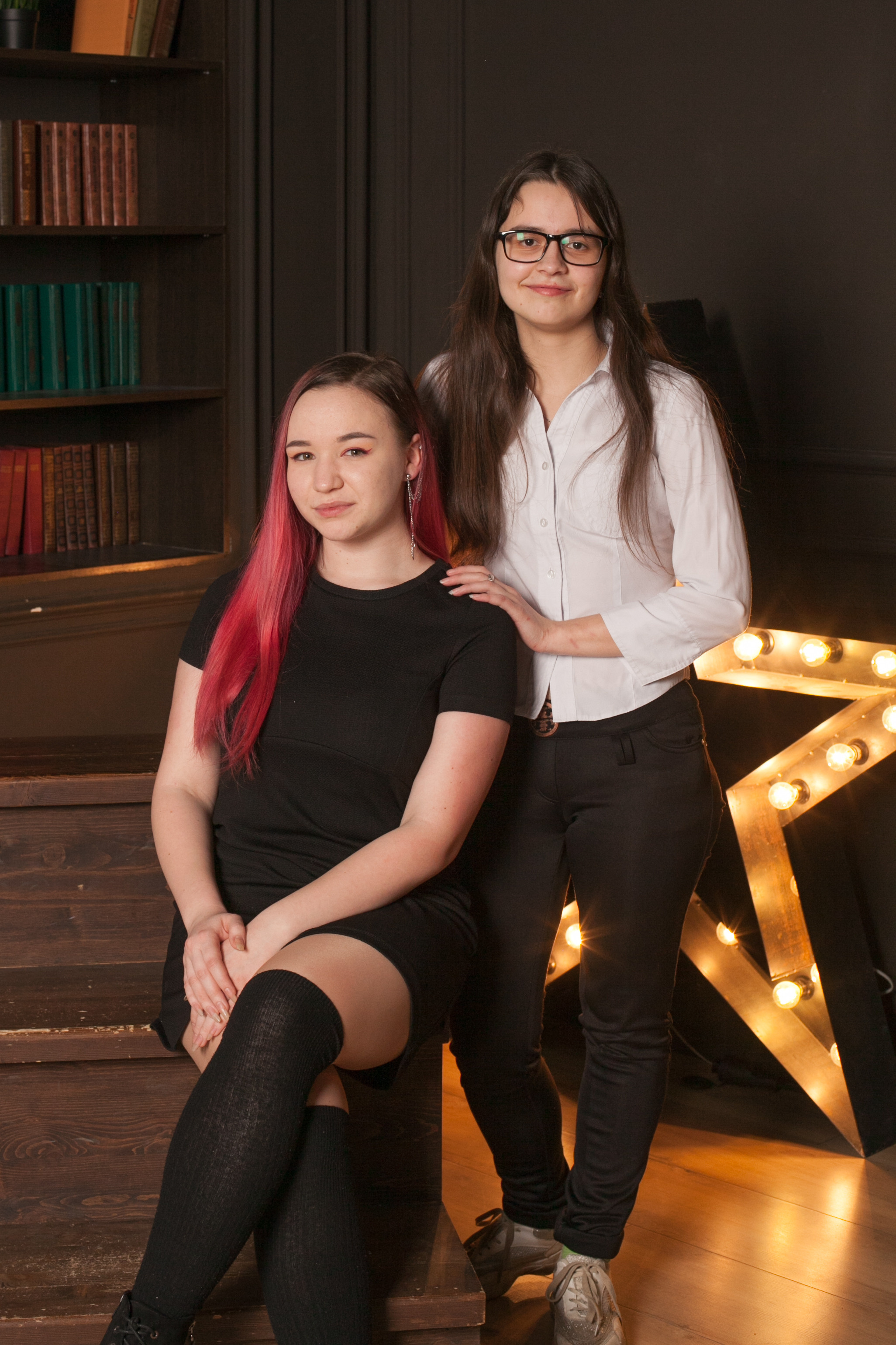 51 школа Ярославль. Ирина Коновалова школьный фотограф. Выпускные альбомы Ярославль