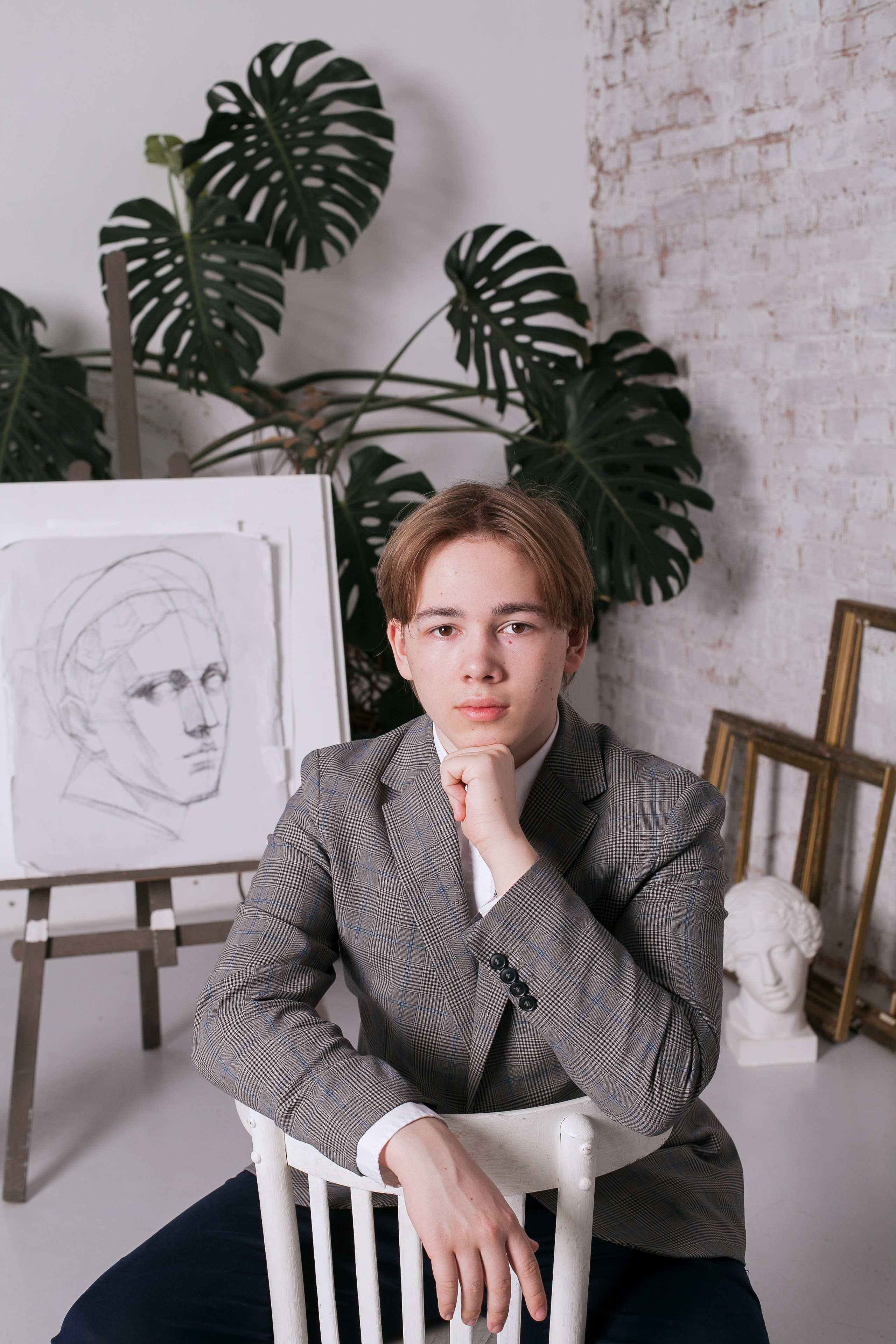 9 класс 37 школа Ярославль. Ирина Коновалова школьный фотограф. Выпускные альбомы Ярославль