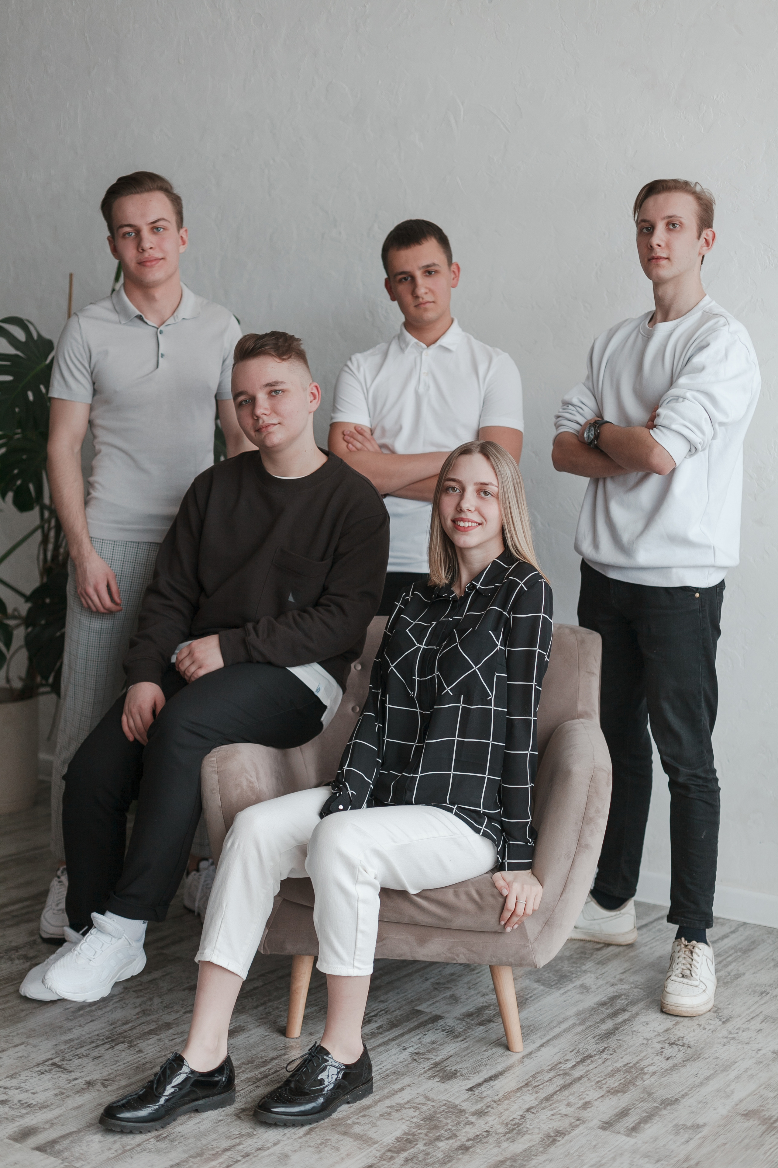 78 школа 11 класс Ярославль. Ирина Коновалова школьный фотограф. Выпускные альбомы Ярославль