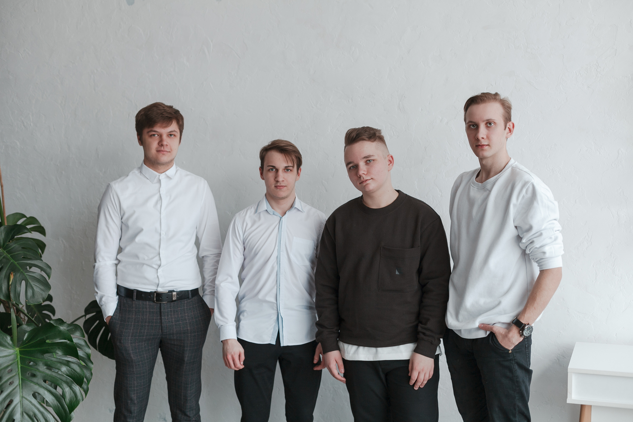 78 школа 11 класс Ярославль. Ирина Коновалова школьный фотограф. Выпускные альбомы Ярославль