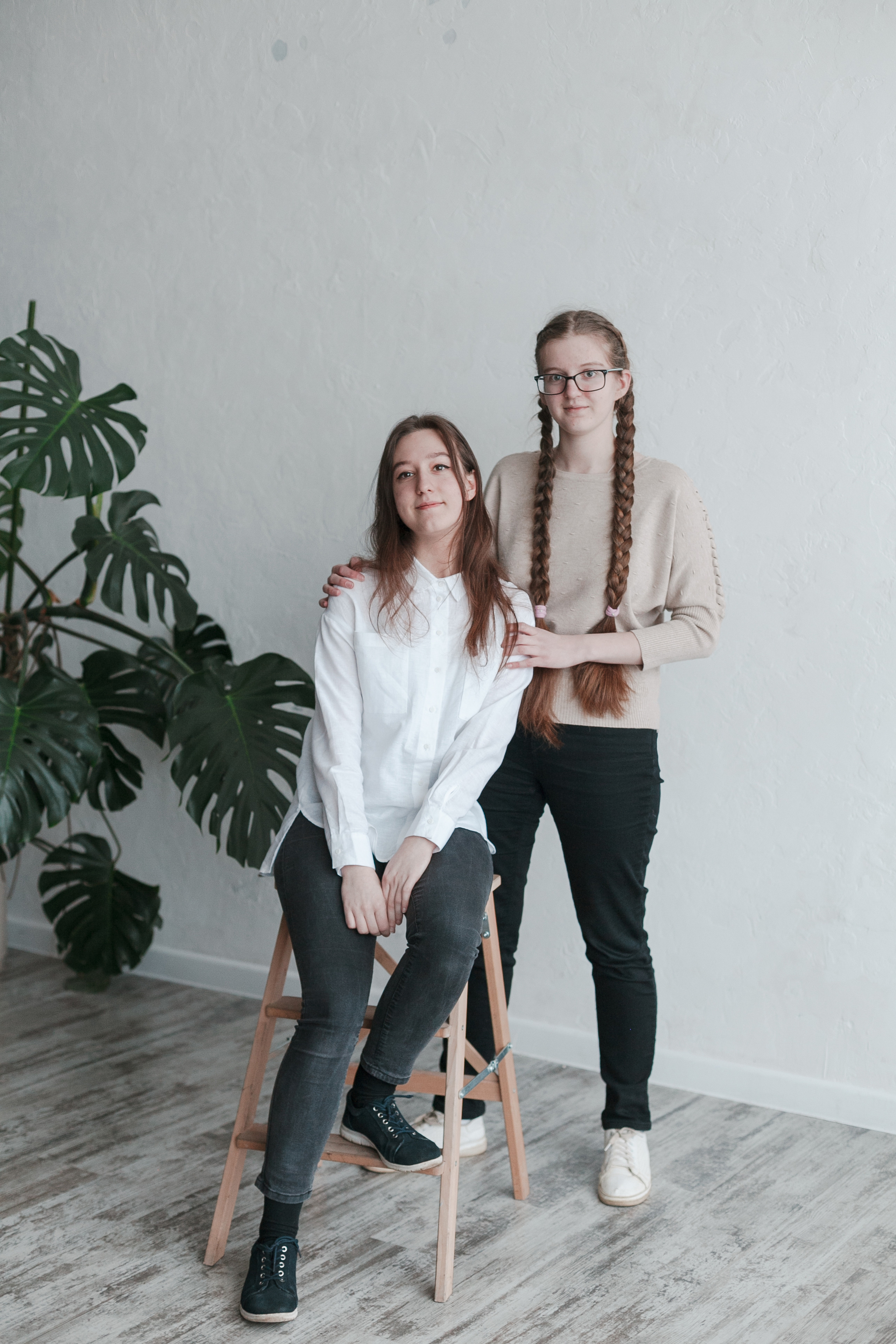 78 школа 11 класс Ярославль. Ирина Коновалова школьный фотограф. Выпускные альбомы Ярославль