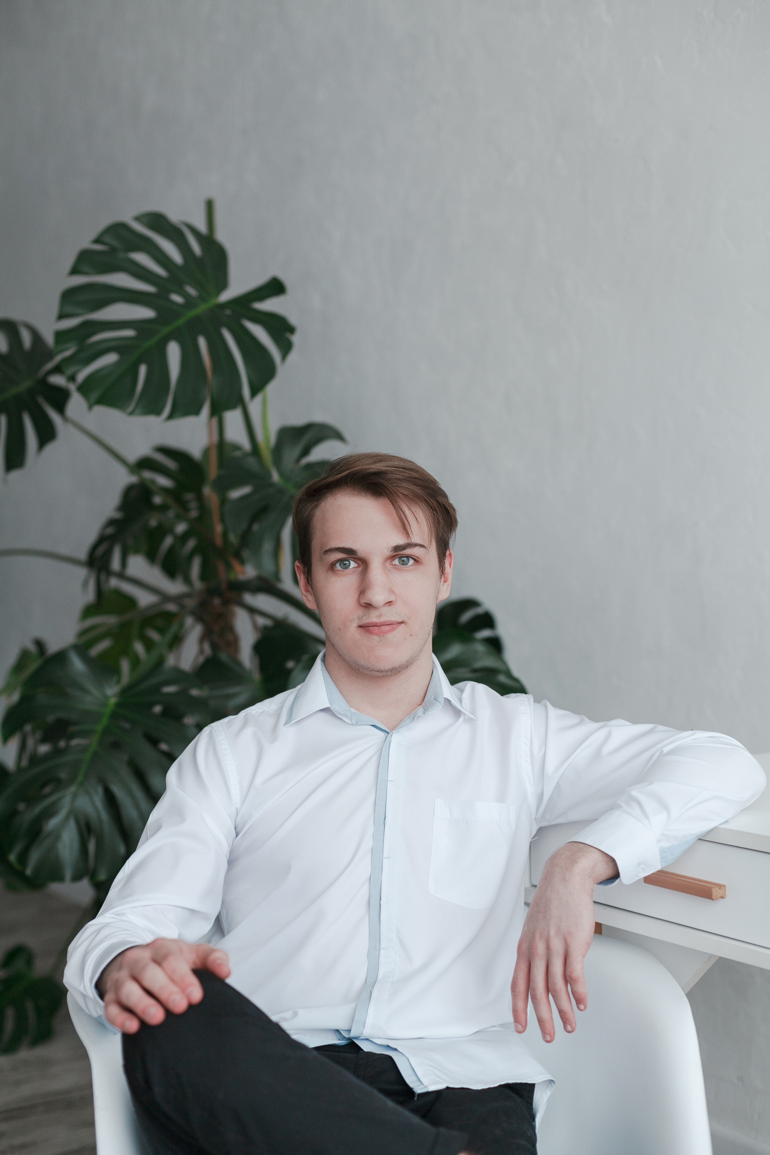 78 школа 11 класс Ярославль. Ирина Коновалова школьный фотограф. Выпускные альбомы Ярославль