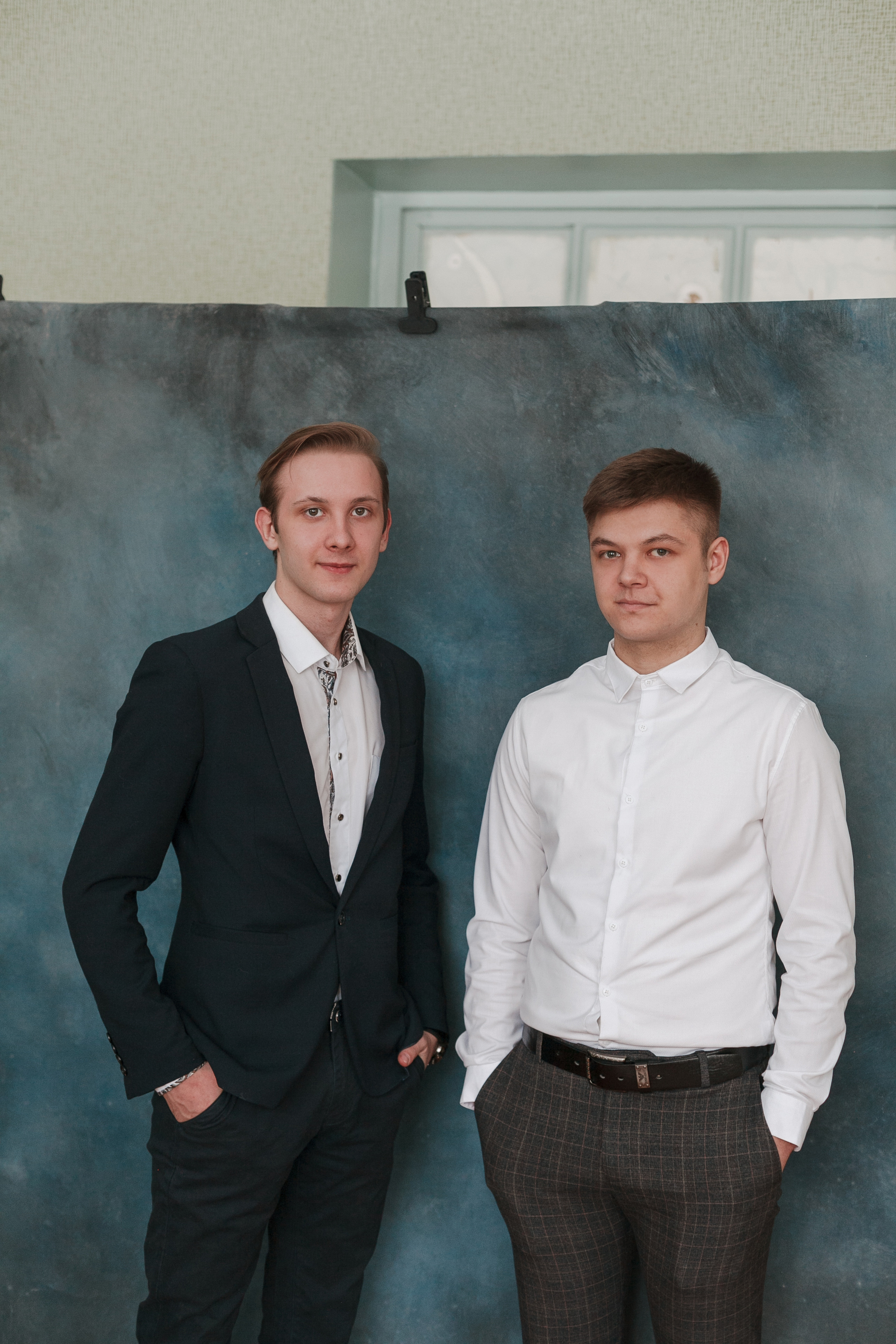 78 школа 11 класс Ярославль. Ирина Коновалова школьный фотограф. Выпускные альбомы Ярославль