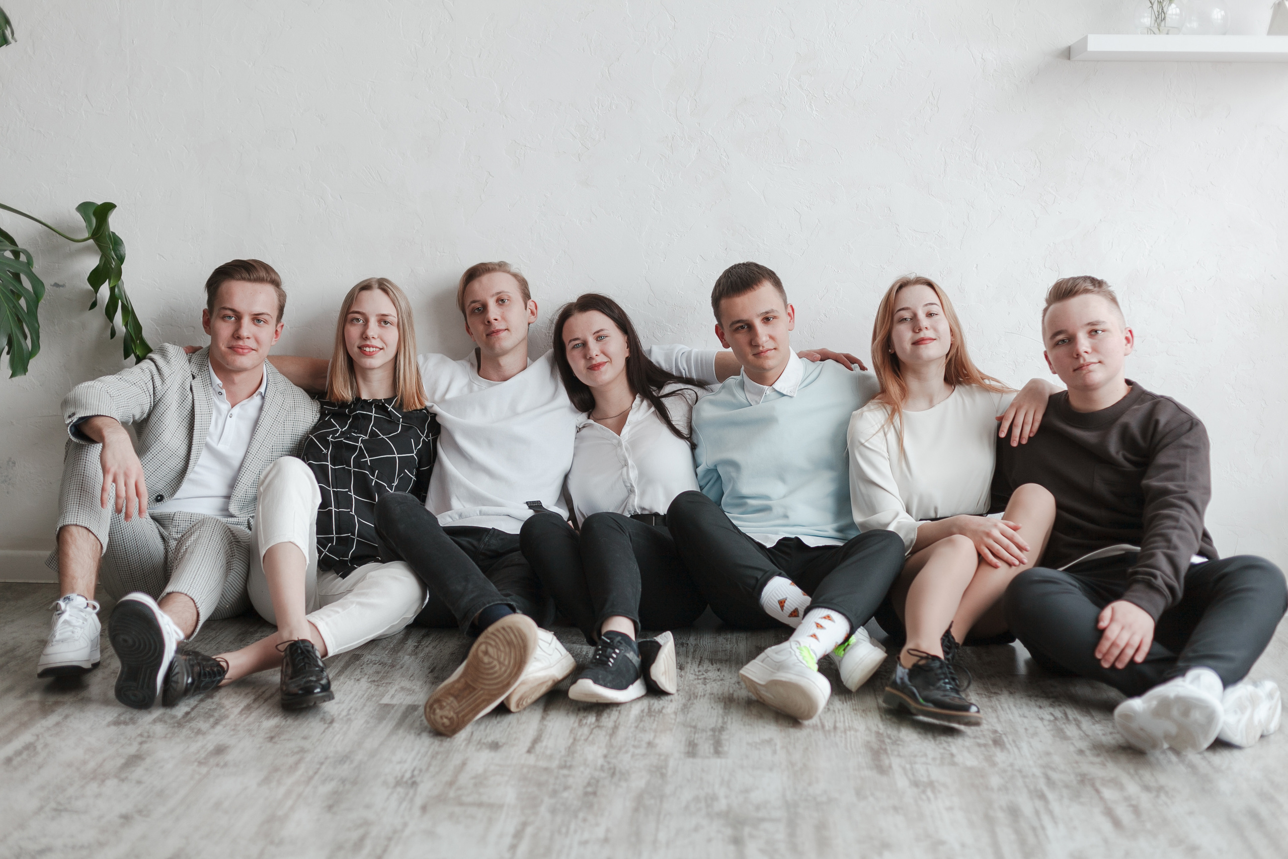 78 школа 11 класс Ярославль. Ирина Коновалова школьный фотограф. Выпускные альбомы Ярославль