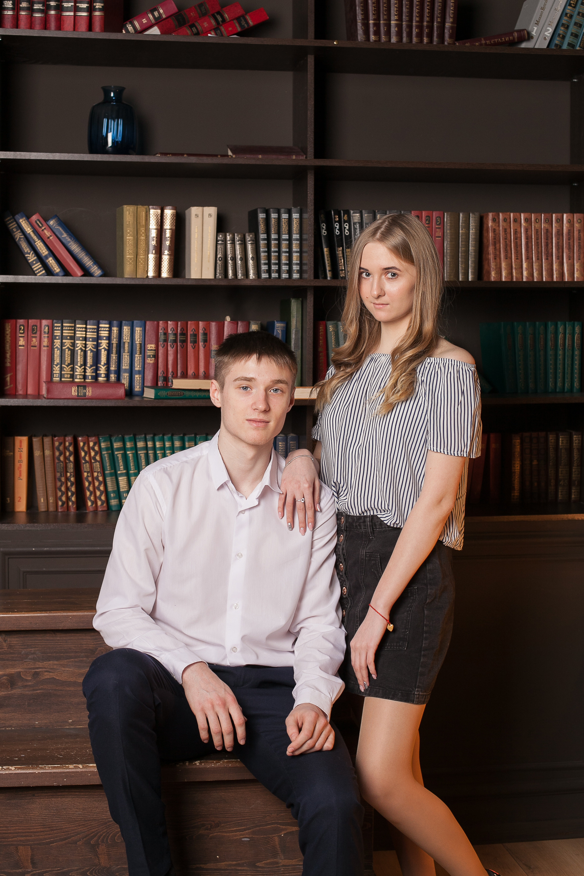 51 школа Ярославль. Ирина Коновалова школьный фотограф. Выпускные альбомы Ярославль