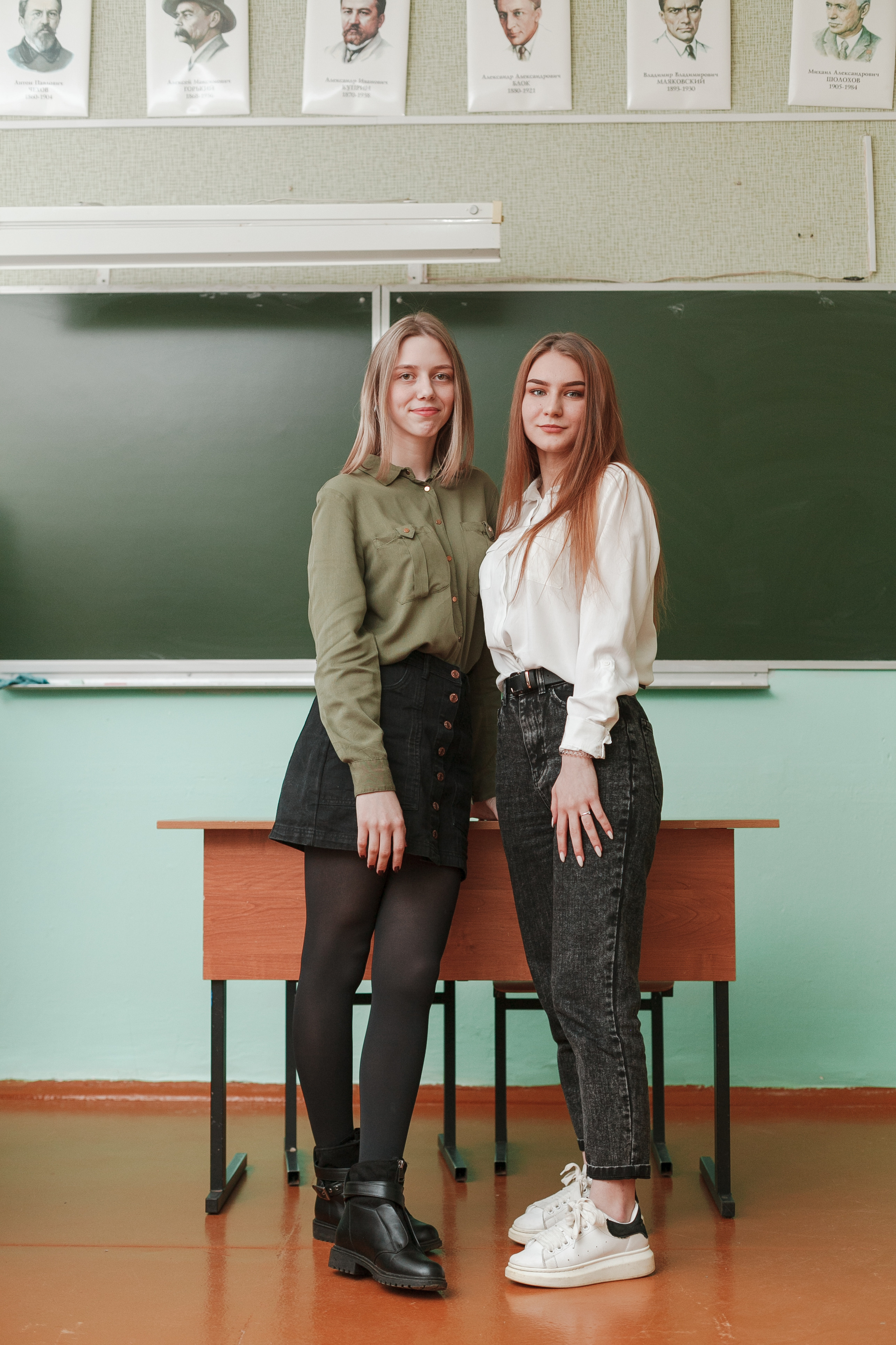 78 школа 11 класс Ярославль. Ирина Коновалова школьный фотограф. Выпускные альбомы Ярославль