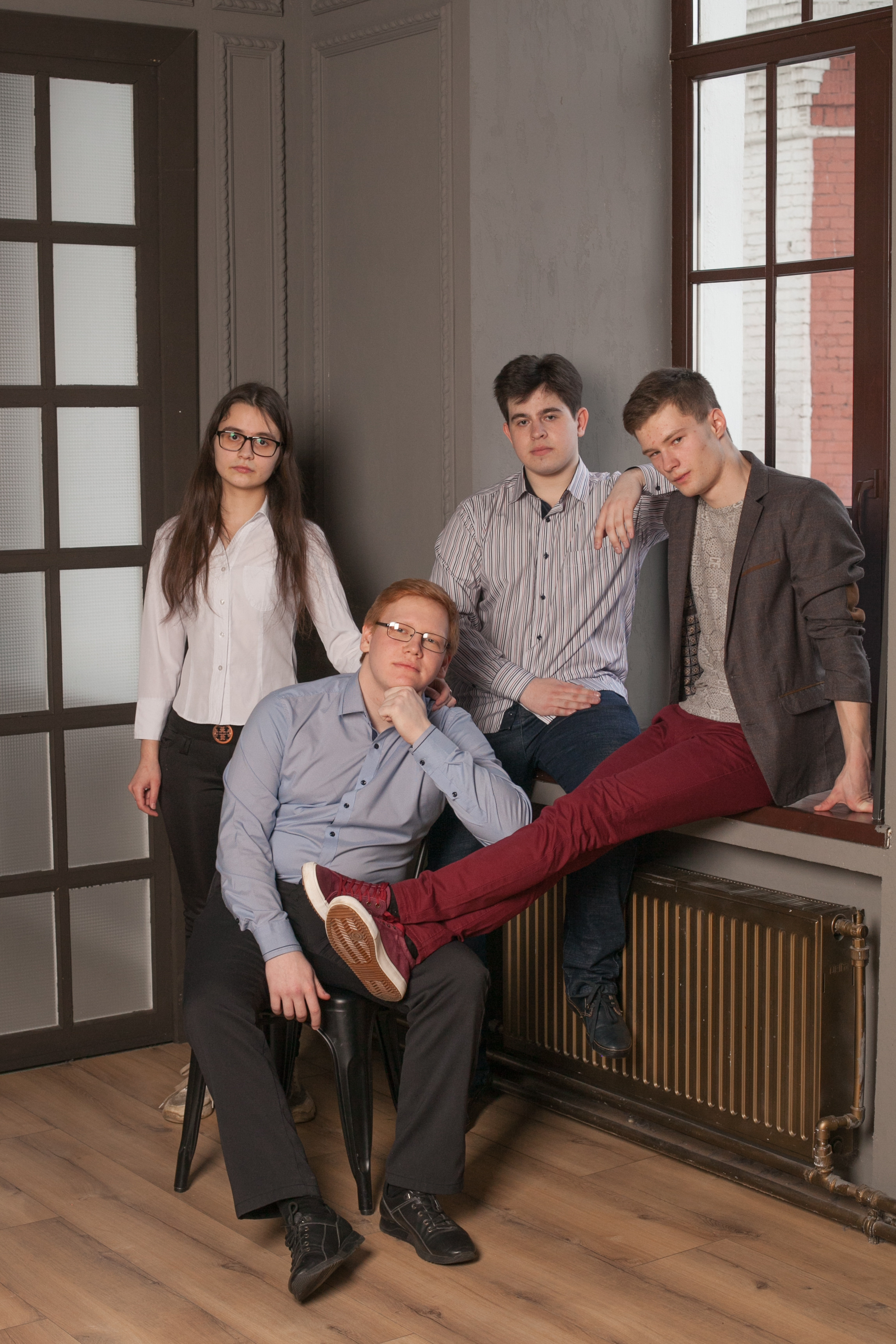 51 школа Ярославль. Ирина Коновалова школьный фотограф. Выпускные альбомы Ярославль