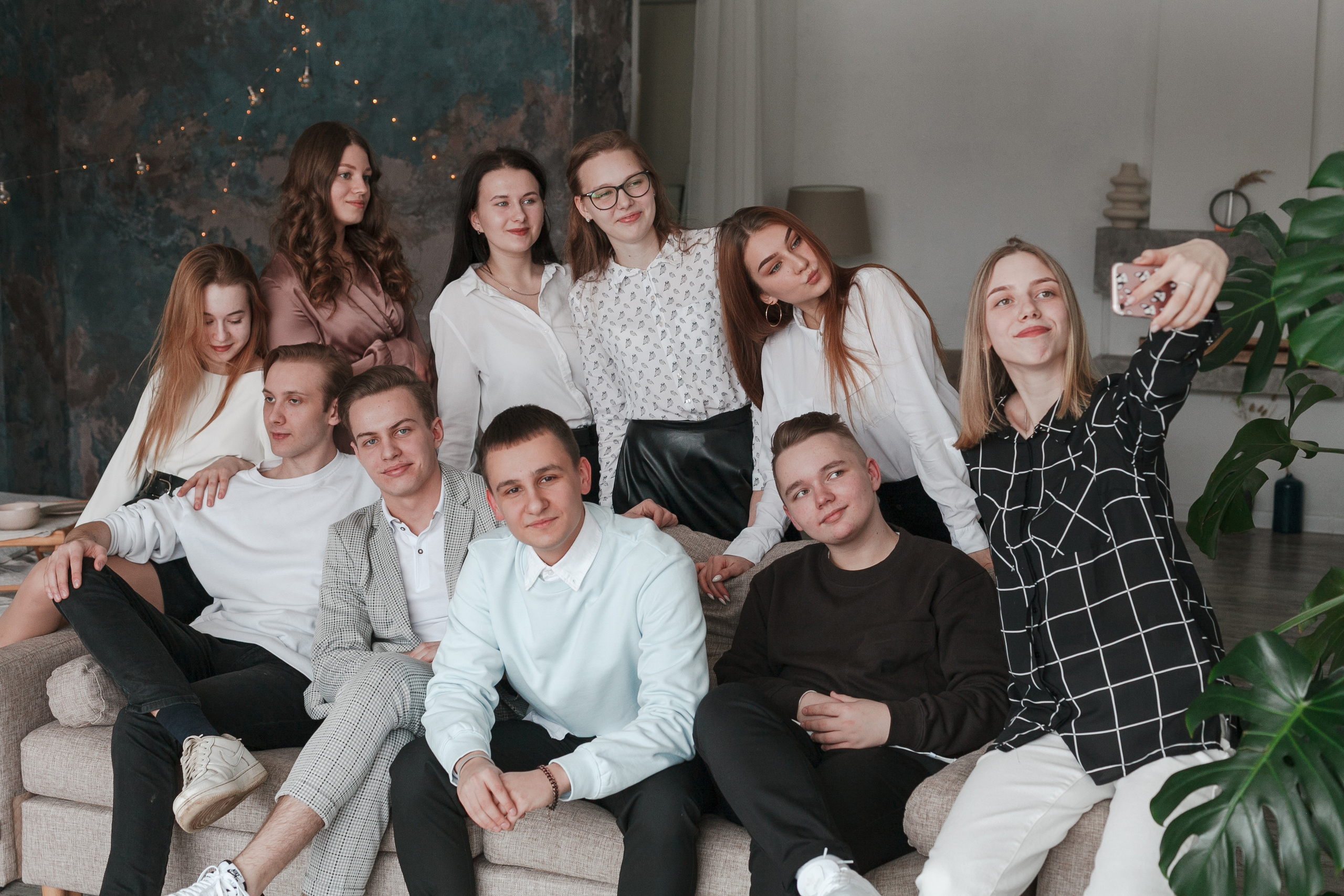 78 школа 11 класс Ярославль. Ирина Коновалова школьный фотограф. Выпускные альбомы Ярославль