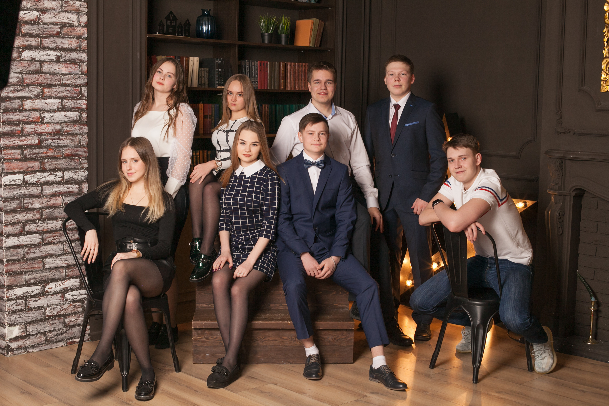 51 школа Ярославль. Ирина Коновалова школьный фотограф. Выпускные альбомы Ярославль