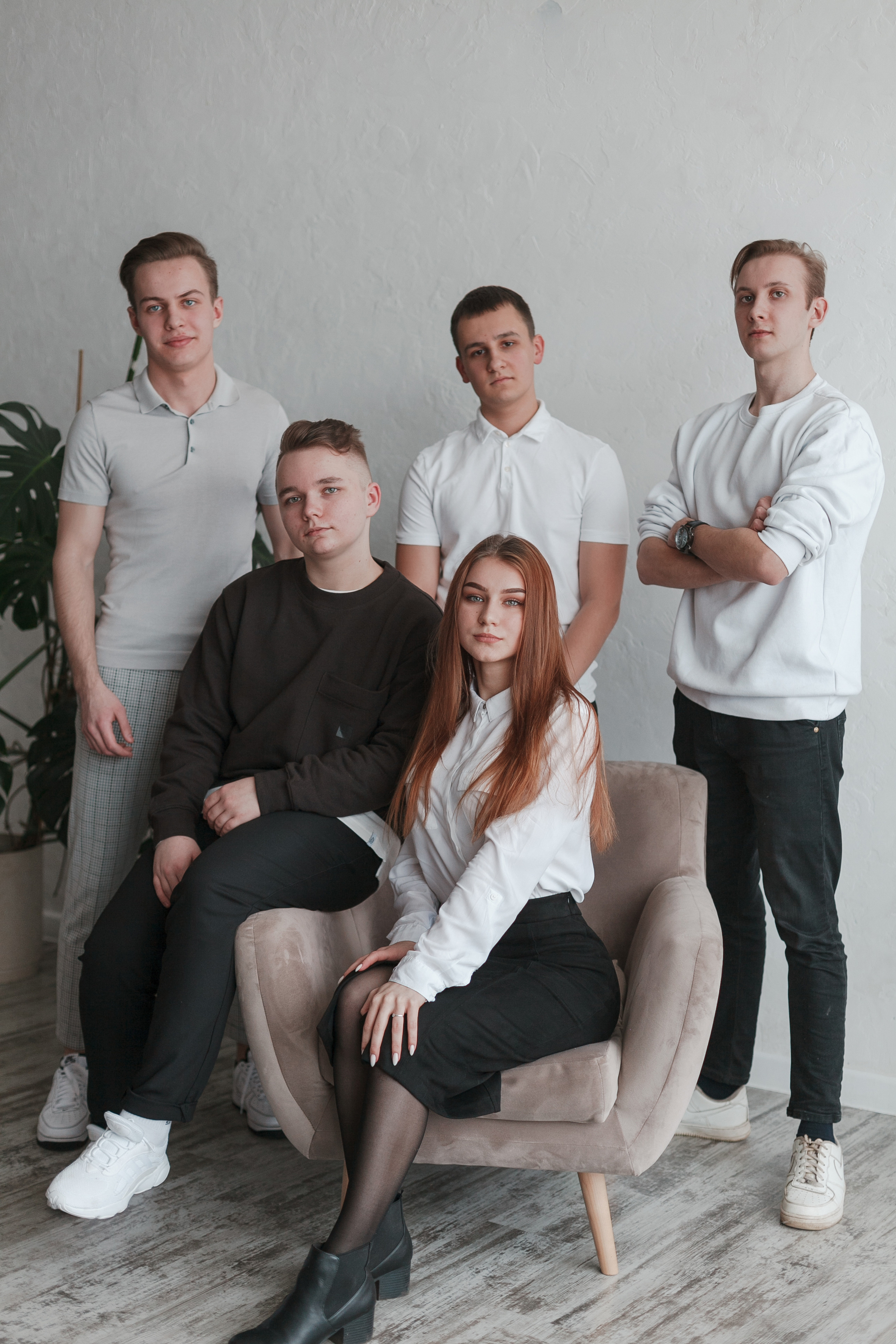 78 школа 11 класс Ярославль. Ирина Коновалова школьный фотограф. Выпускные альбомы Ярославль