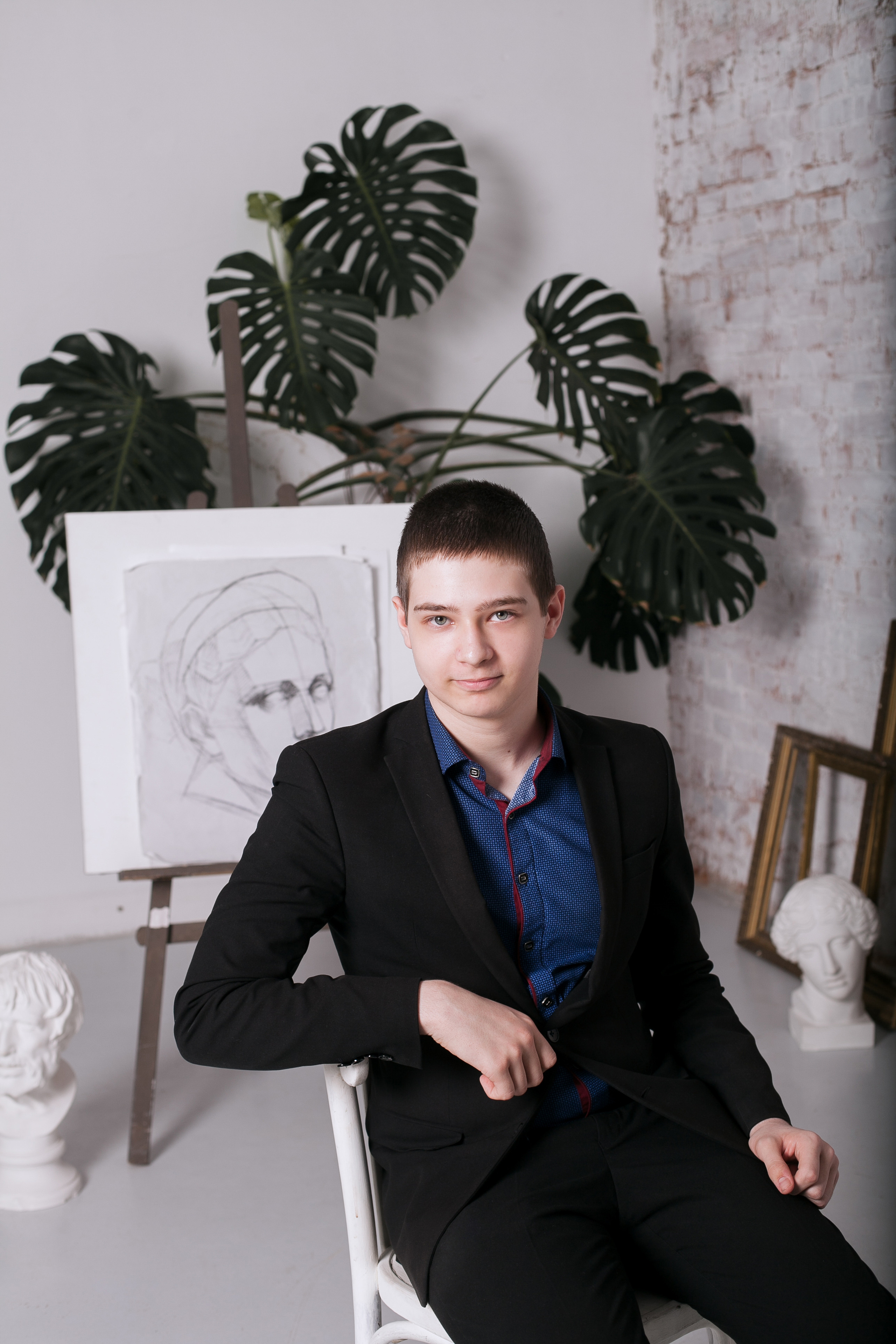 9 класс 37 школа Ярославль. Ирина Коновалова школьный фотограф. Выпускные альбомы Ярославль