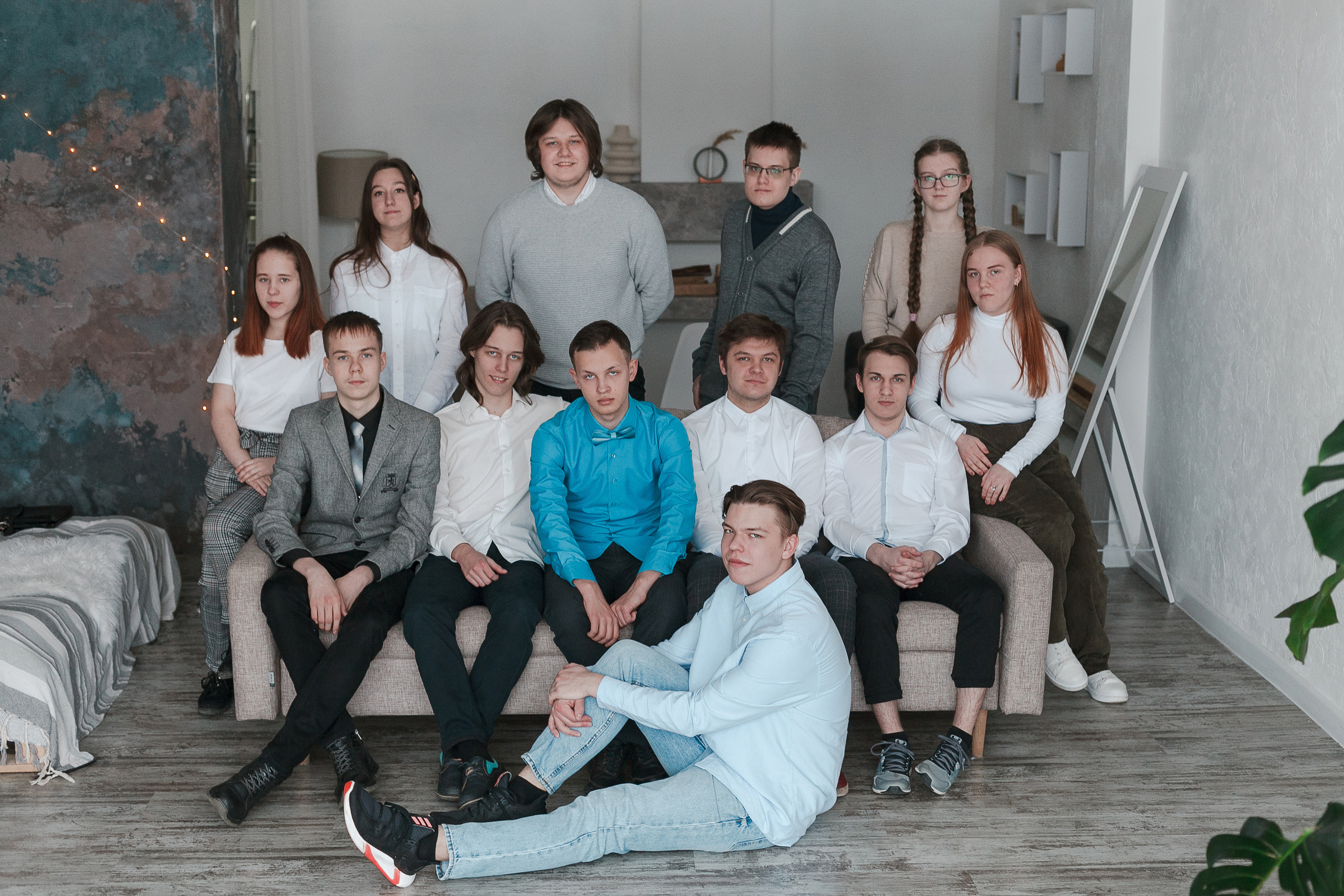 78 школа 11 класс Ярославль. Ирина Коновалова школьный фотограф. Выпускные альбомы Ярославль