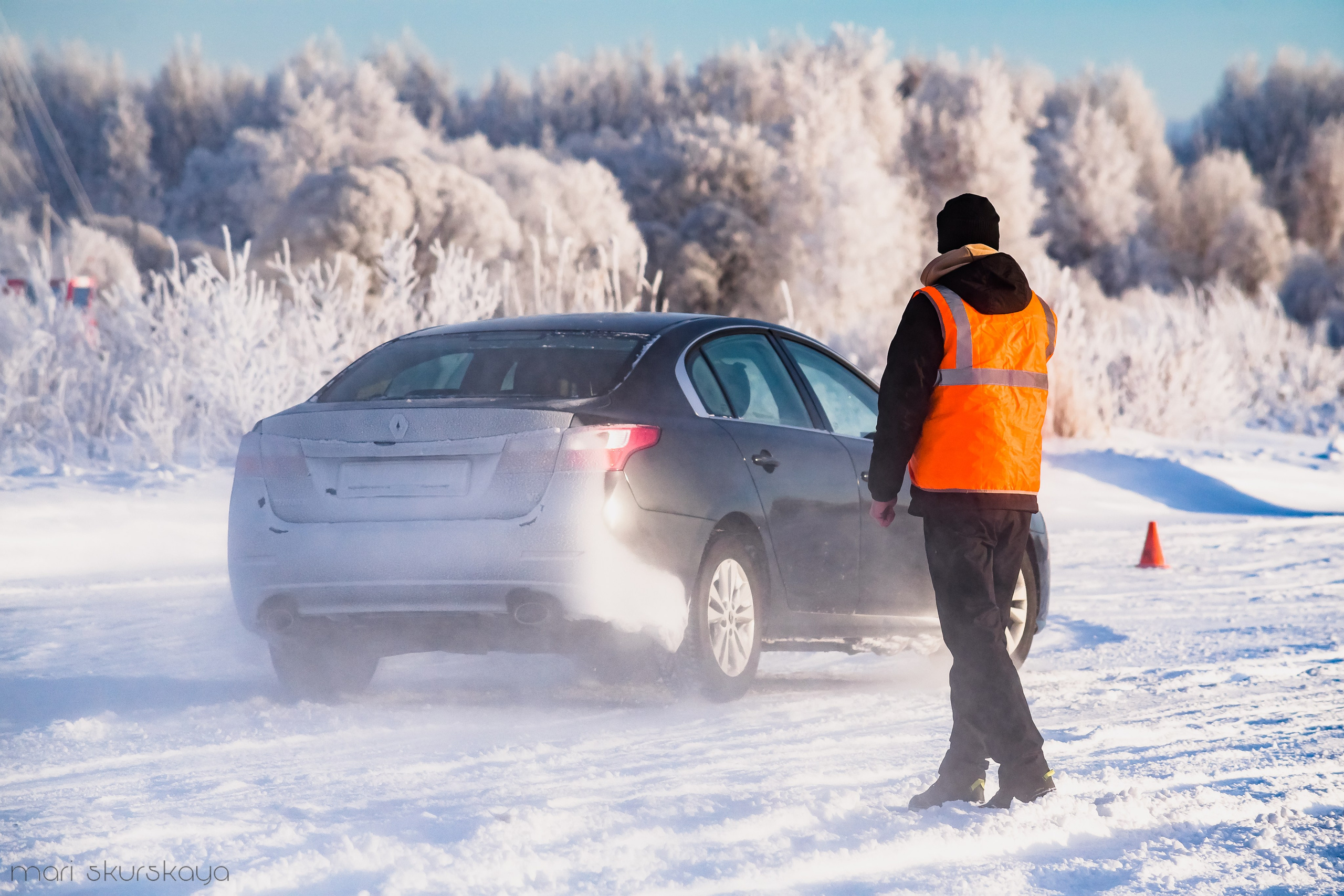 Контраварийная практика вождения автомобиля. Мотофотограф в Санкт-Петербурге Мария Скурская