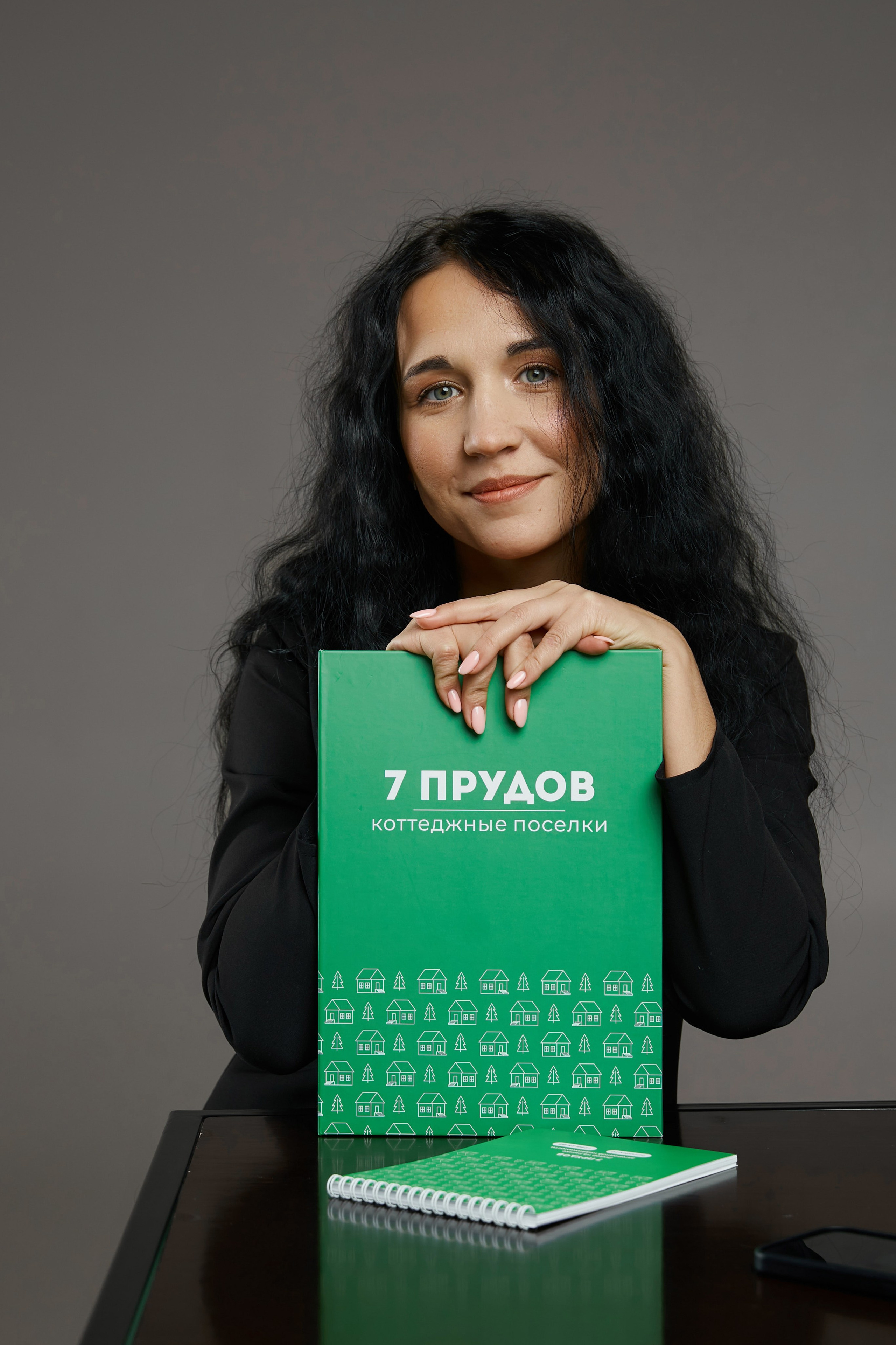 Индивидуальная фотосессия, портреты для сайта, контент съемка. Фотограф Ксения Талькина — PRОкниги — Екатеринбург