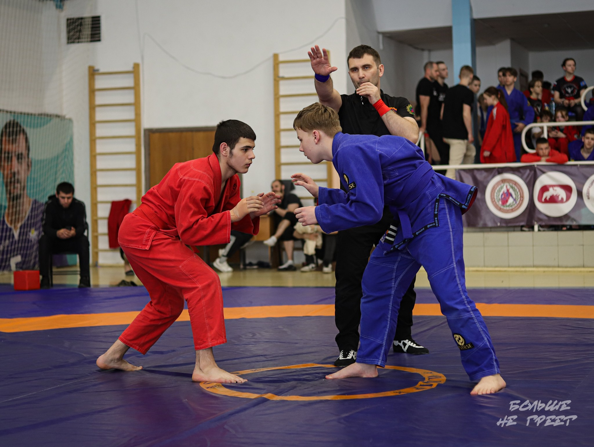 ПЕРВЕНСТВО УРФО ПО СПОРТИВНОЙ БОРЬБЕ ГРЭППЛИНГ И ГРЭППЛИНГ-ГИ. Больше не греет