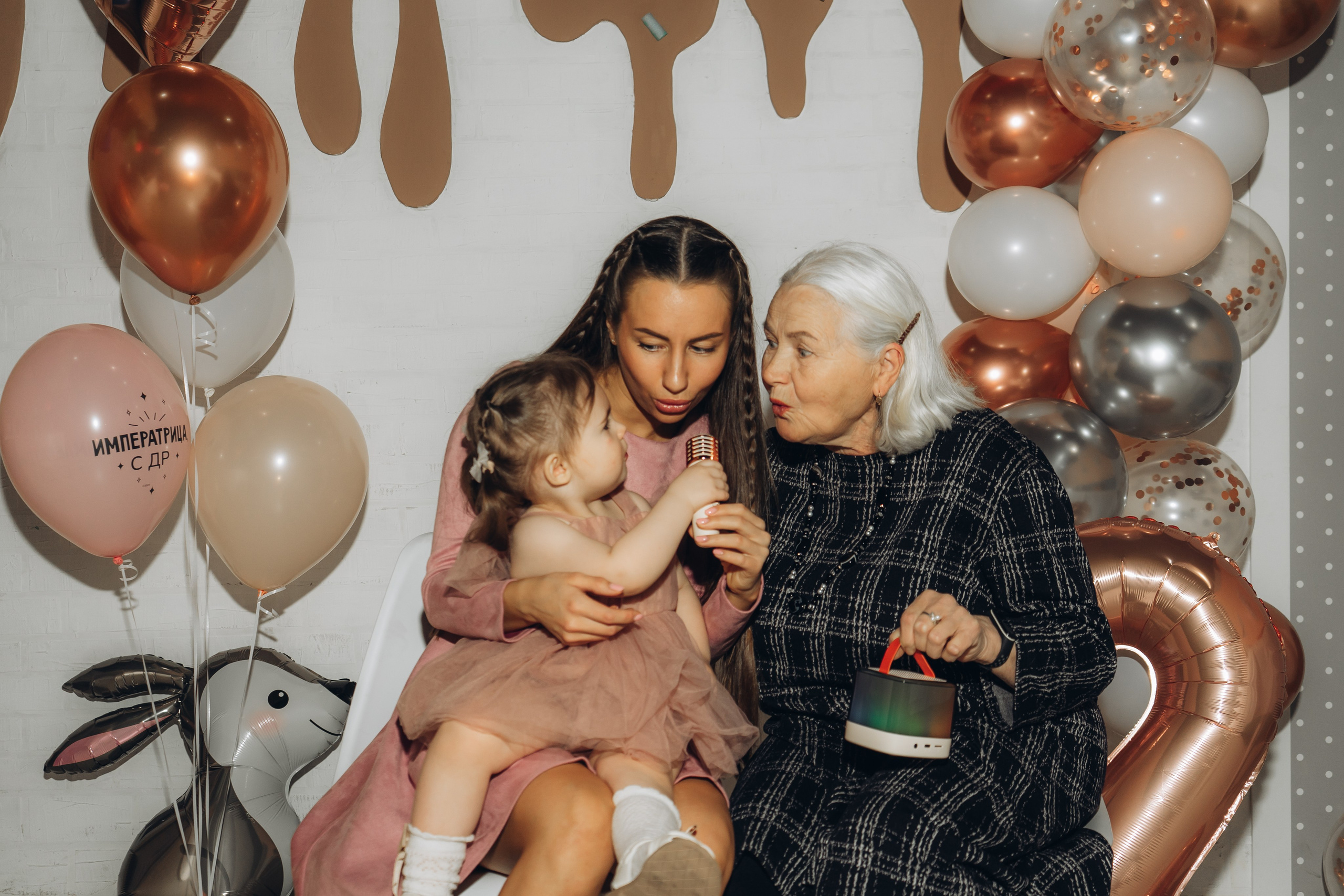 День Рождения Катерины в детской комнате (съемка 1 час). Фотограф Екатеринбург Кокшарова Александра