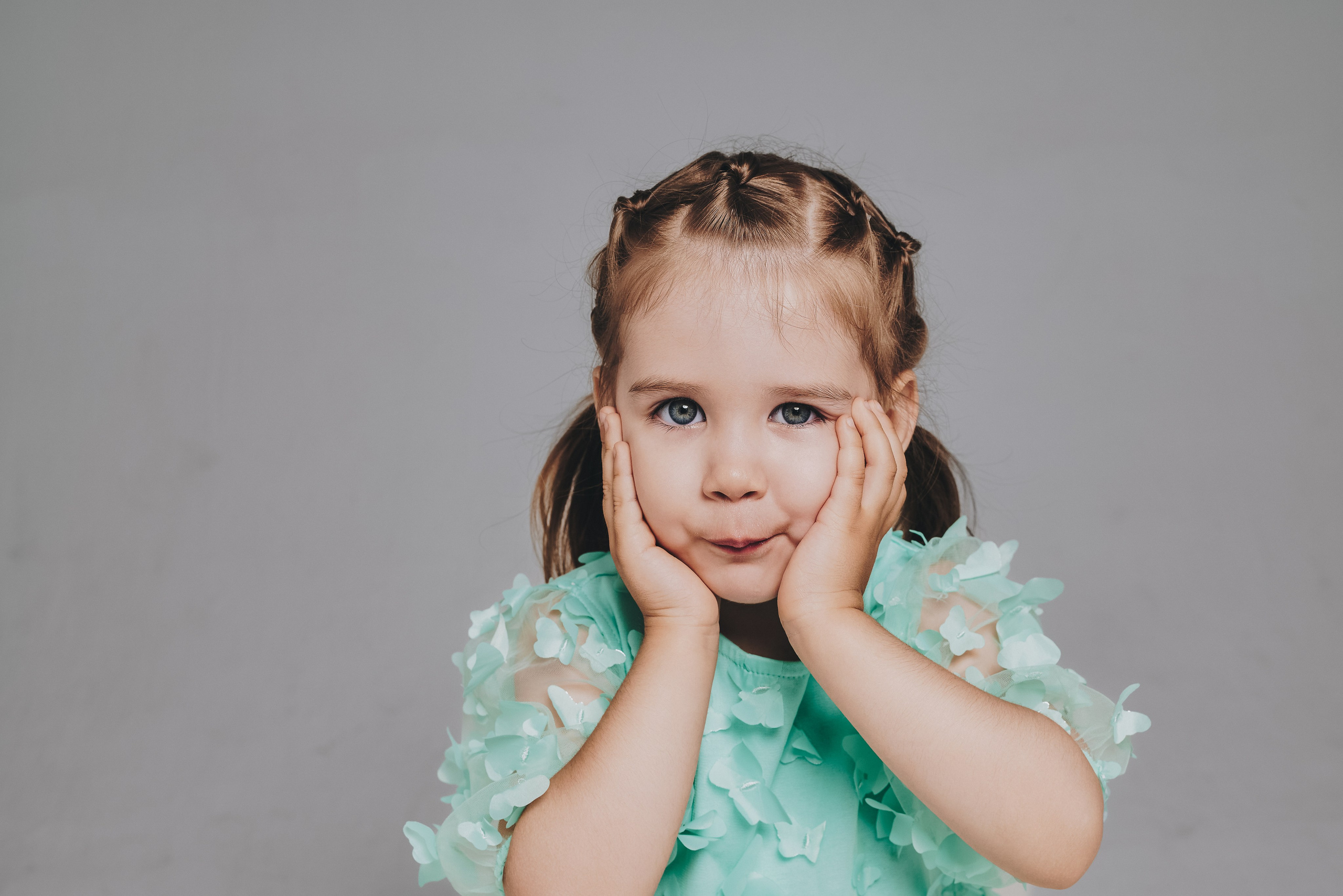 Katya & Anya. Natalia Finch Photography — Family, Kids & Pet Photographer in Chicago, IL