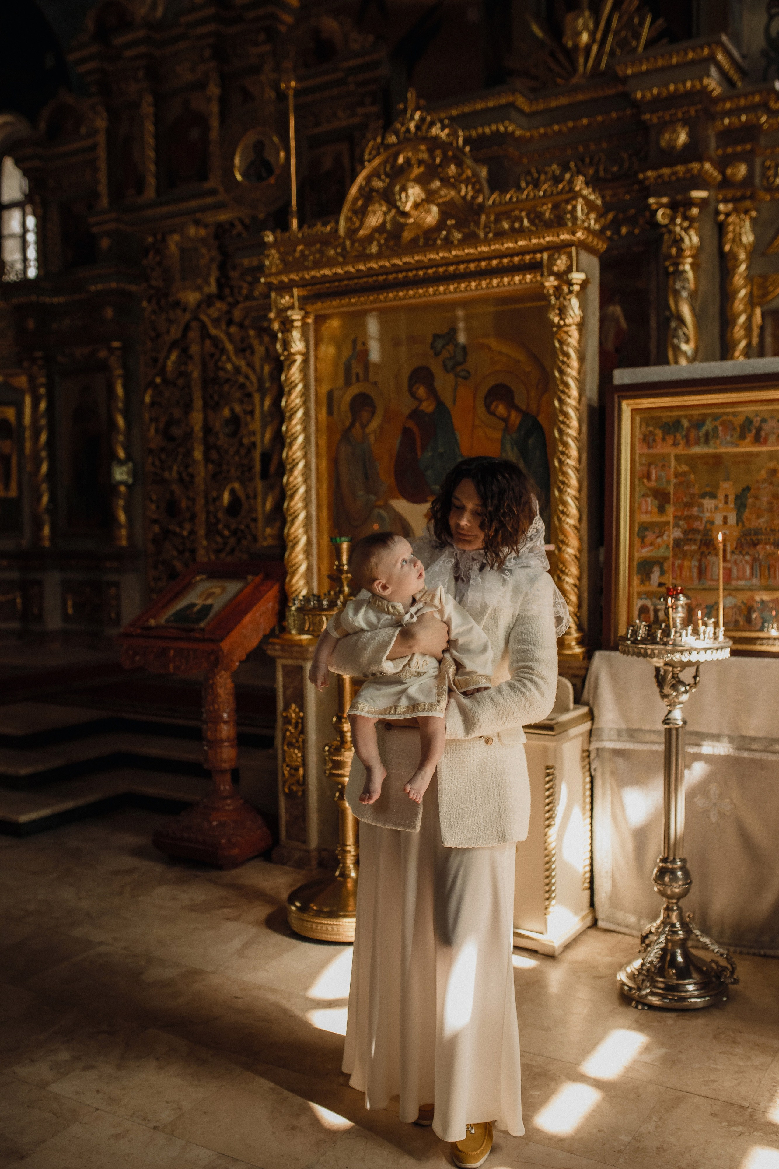 Таинство крещения Захара. Семейный фотограф Арина Батуева