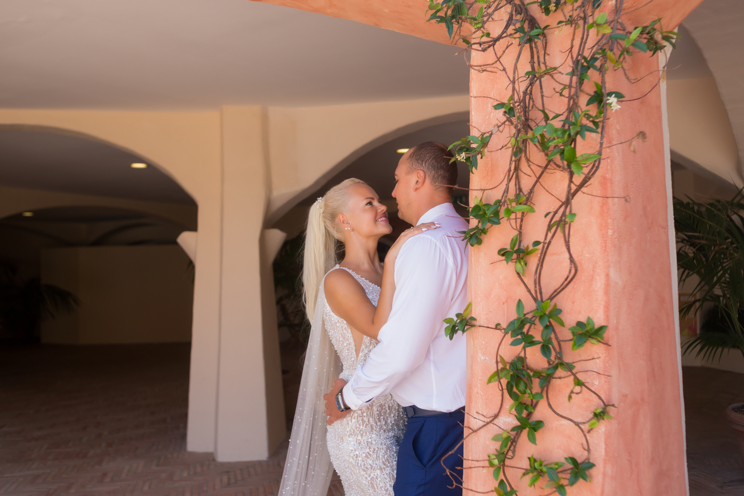 Свадебная фотосъемка для Кристины и Романа на острове Сардиния в Итали. Свадебный и семейный фотограф в Москве Евгения Лисина