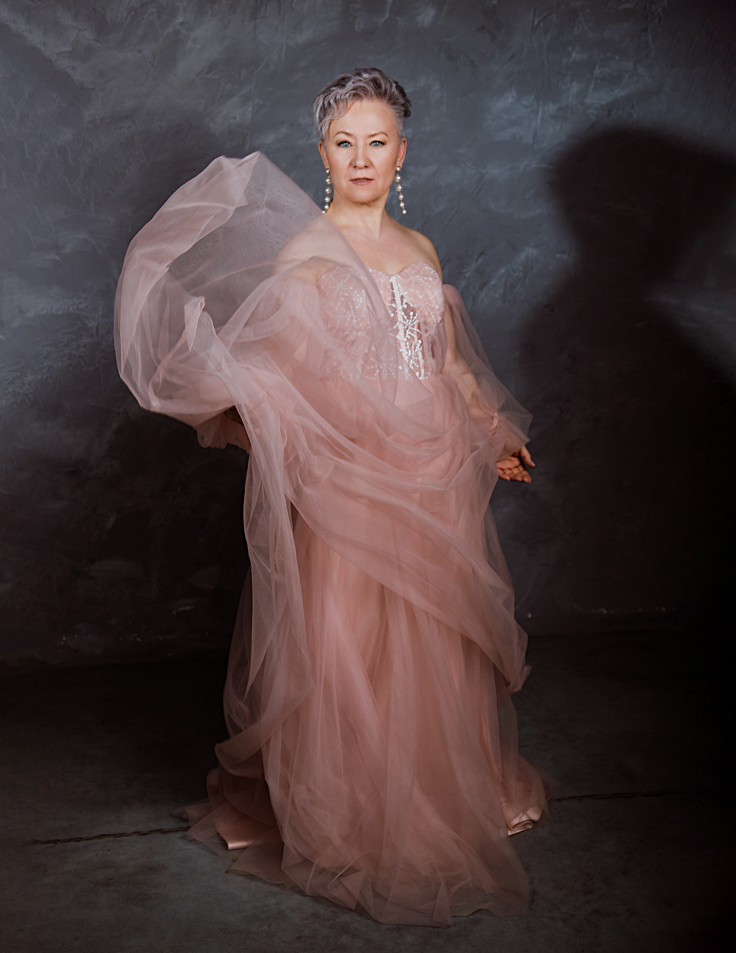 Модель age+. Креативный и женский Фотограф Омске Наталья Лебедева