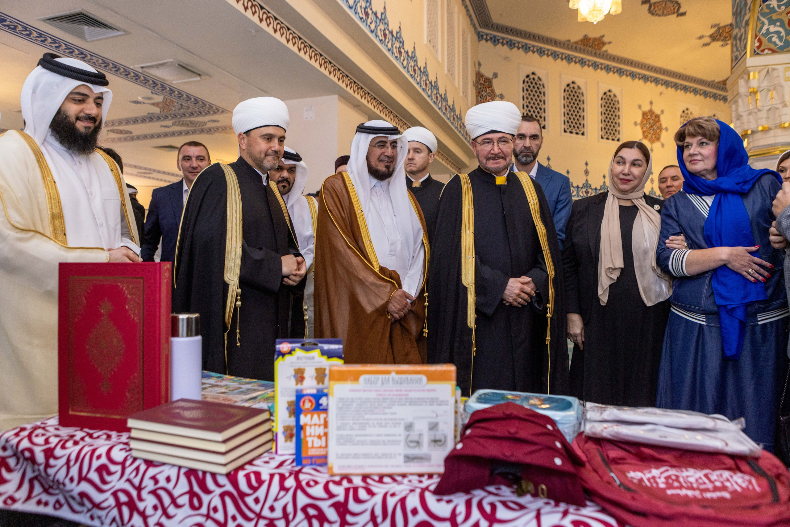 Открытие выставки Мир Корана. Рекламный, предметный, репортажный, семейный фотограф и художник в Москве