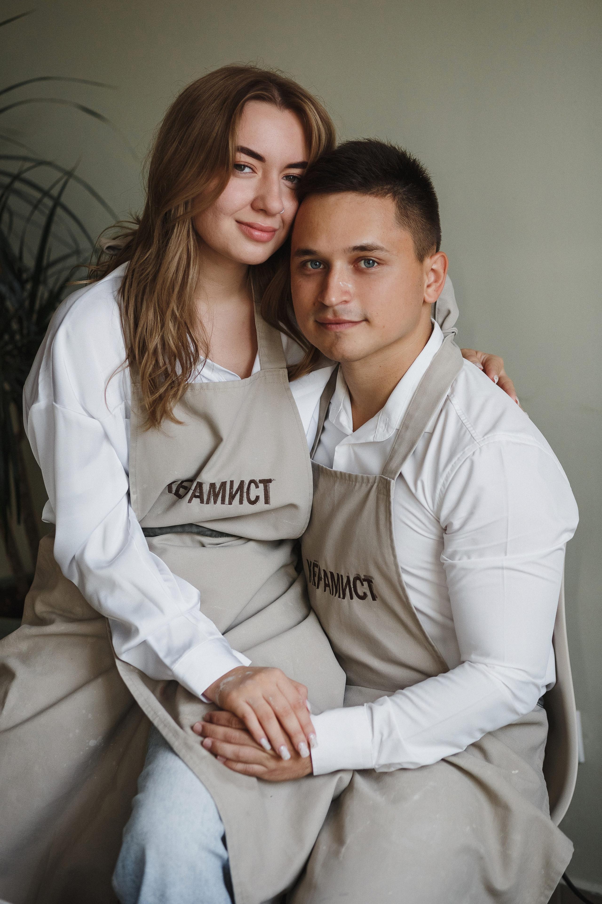 Гончарная мастерская «Керамист» Таганрог — фотосессия Димы и Яны на улице Смирновский. Свадебный и семейный фотограф в Таганроге Бакарюк Антон