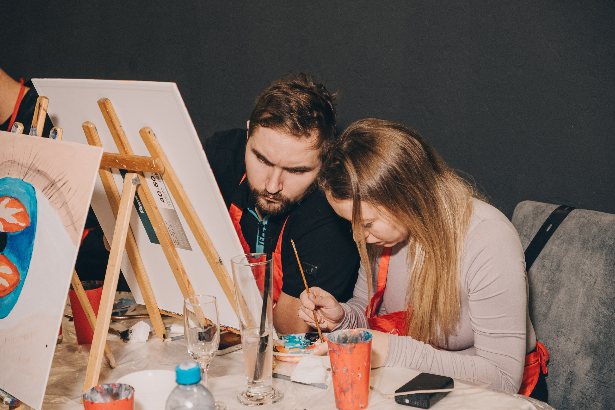 Без бокала — нет шагала. Фотограф в Иркутске Анна Мирошникова