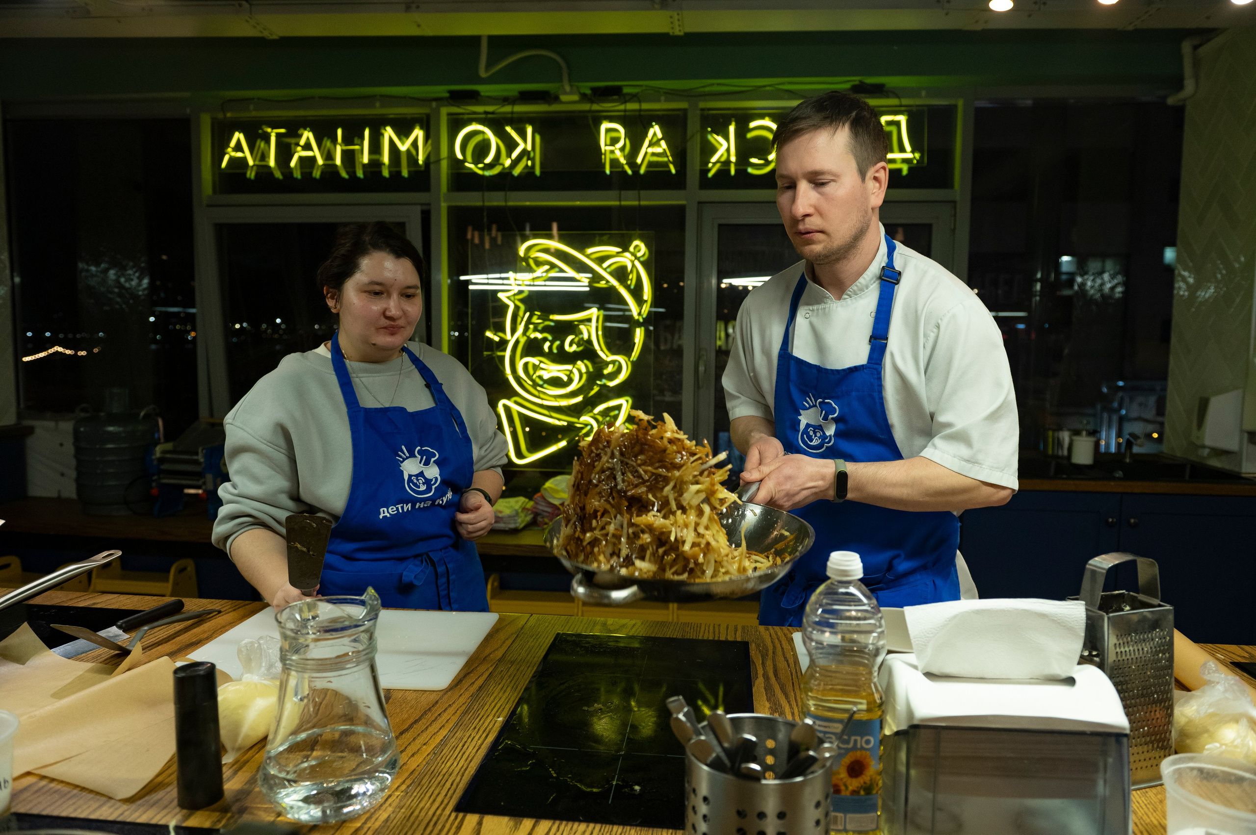 «Добро на кухне» — благотворительная акция. Serg PG Photography — репортажная фотосъемка в Петербурге