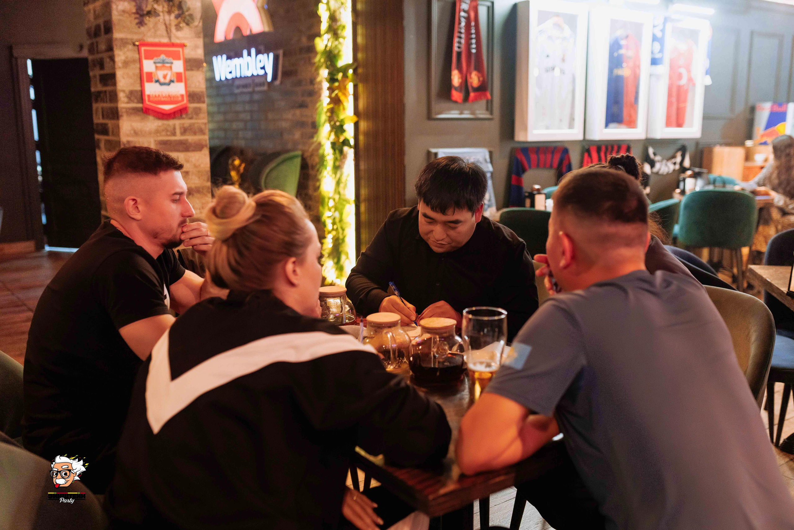 Эйнштейн Party