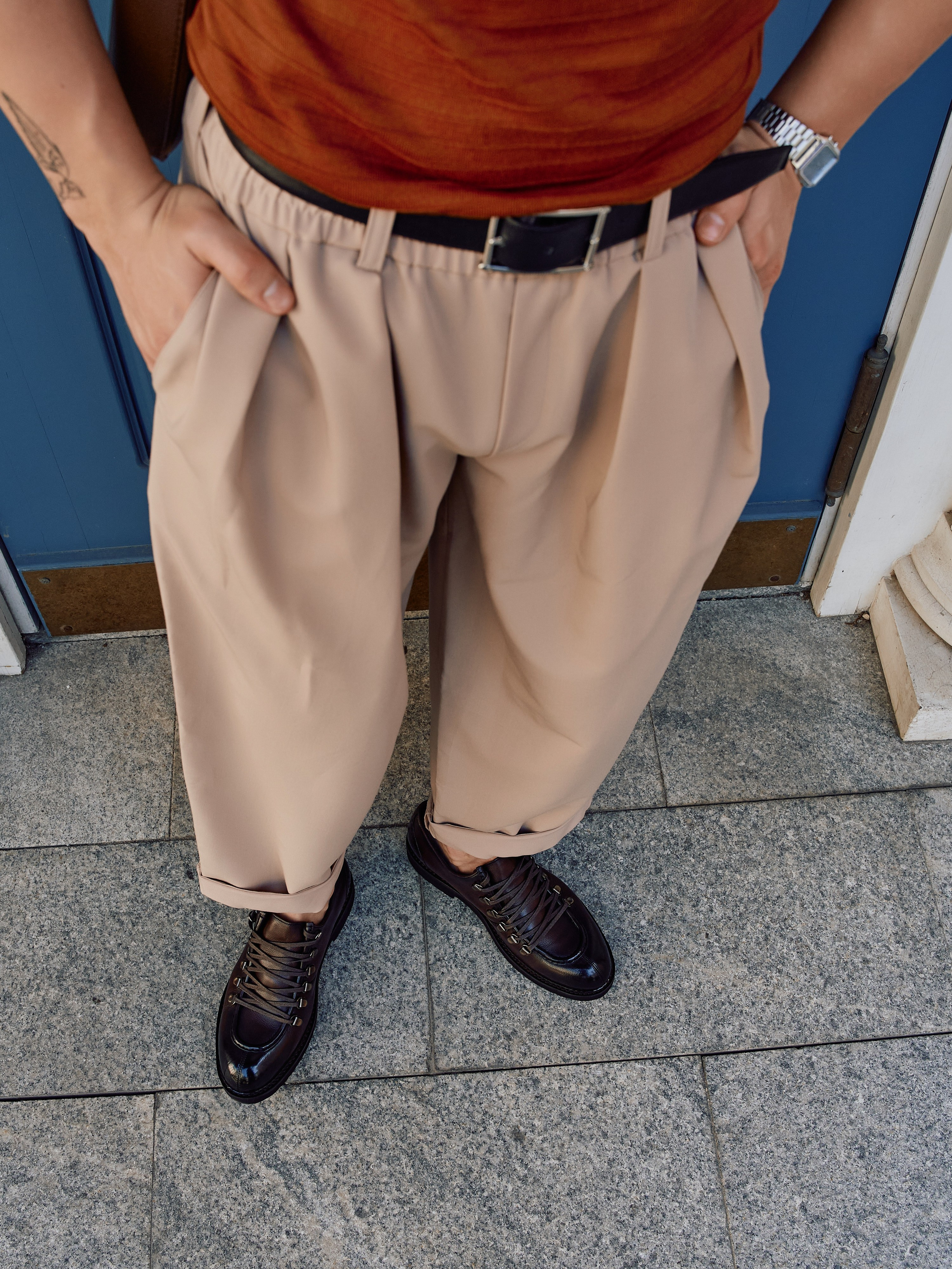 Обувь мужская. Фотограф для маркетплейсов в Москве