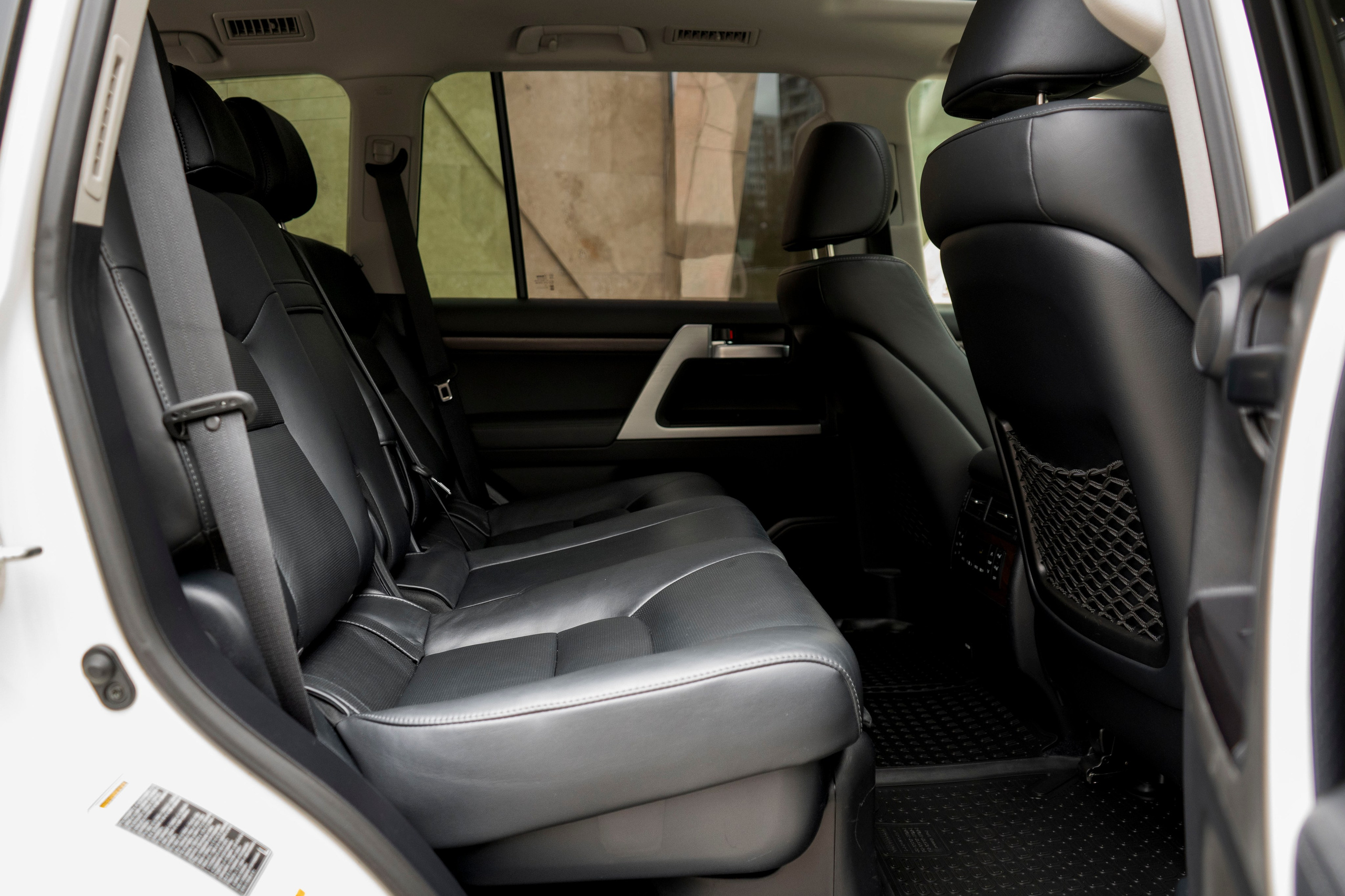 Toyota Land Cruzer 200