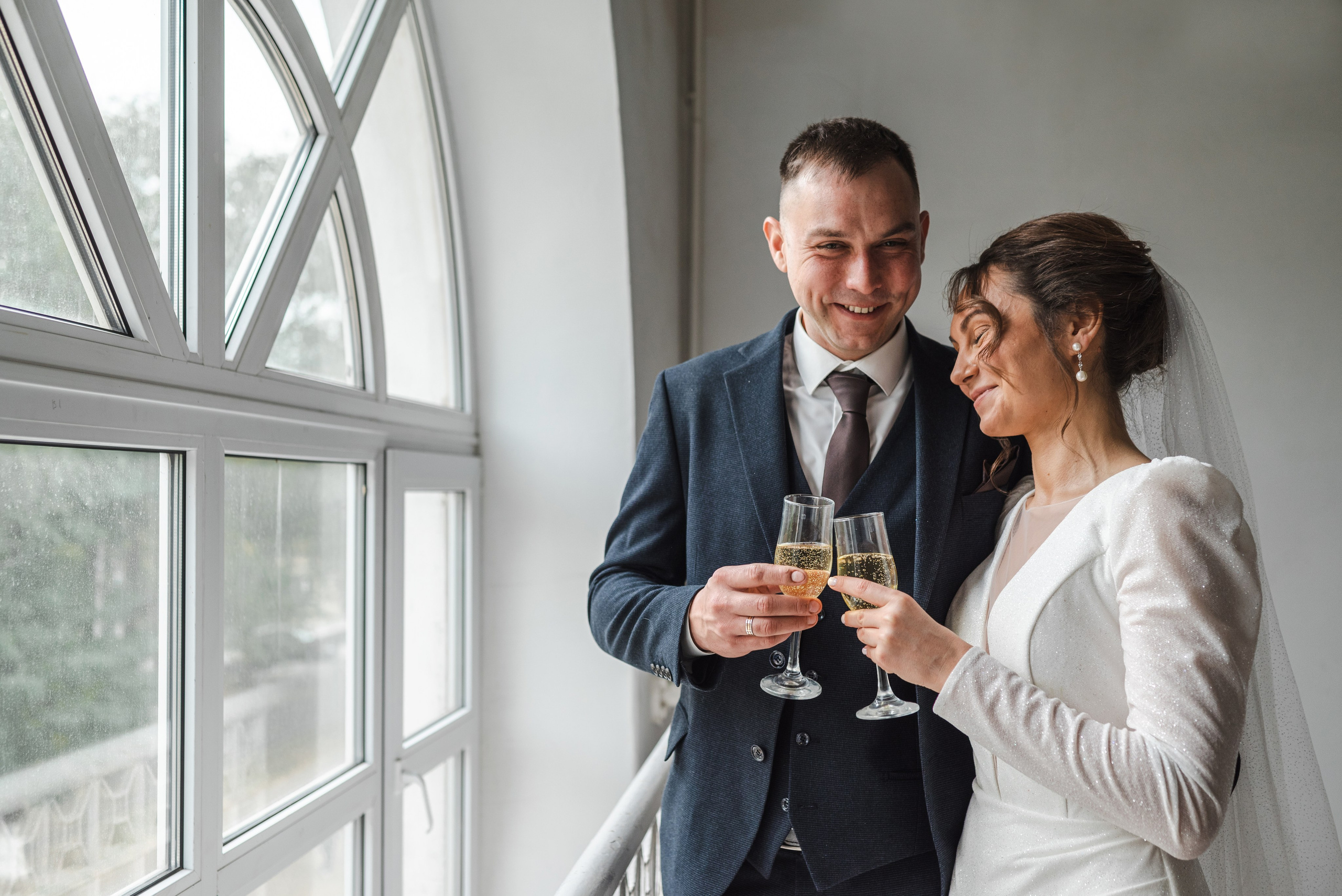 Свадебная фотосессия в Каменске-Шахтинском парке Лога. Фотограф в Каменске-Шахтинском Ольга Сагал