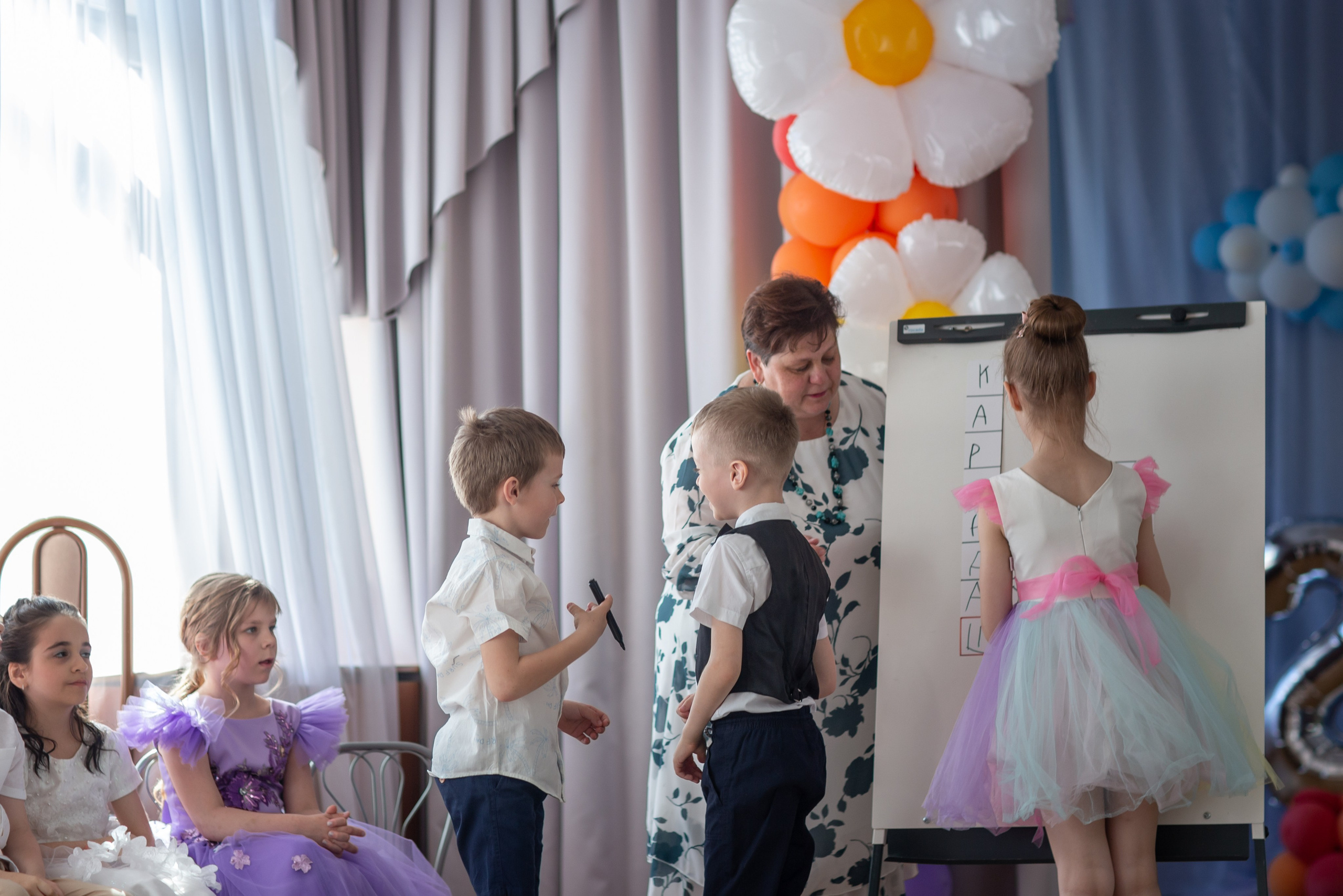 Выпускной ДС Колпино_2024 год. Семейный фотограф в Санкт-Петербурге