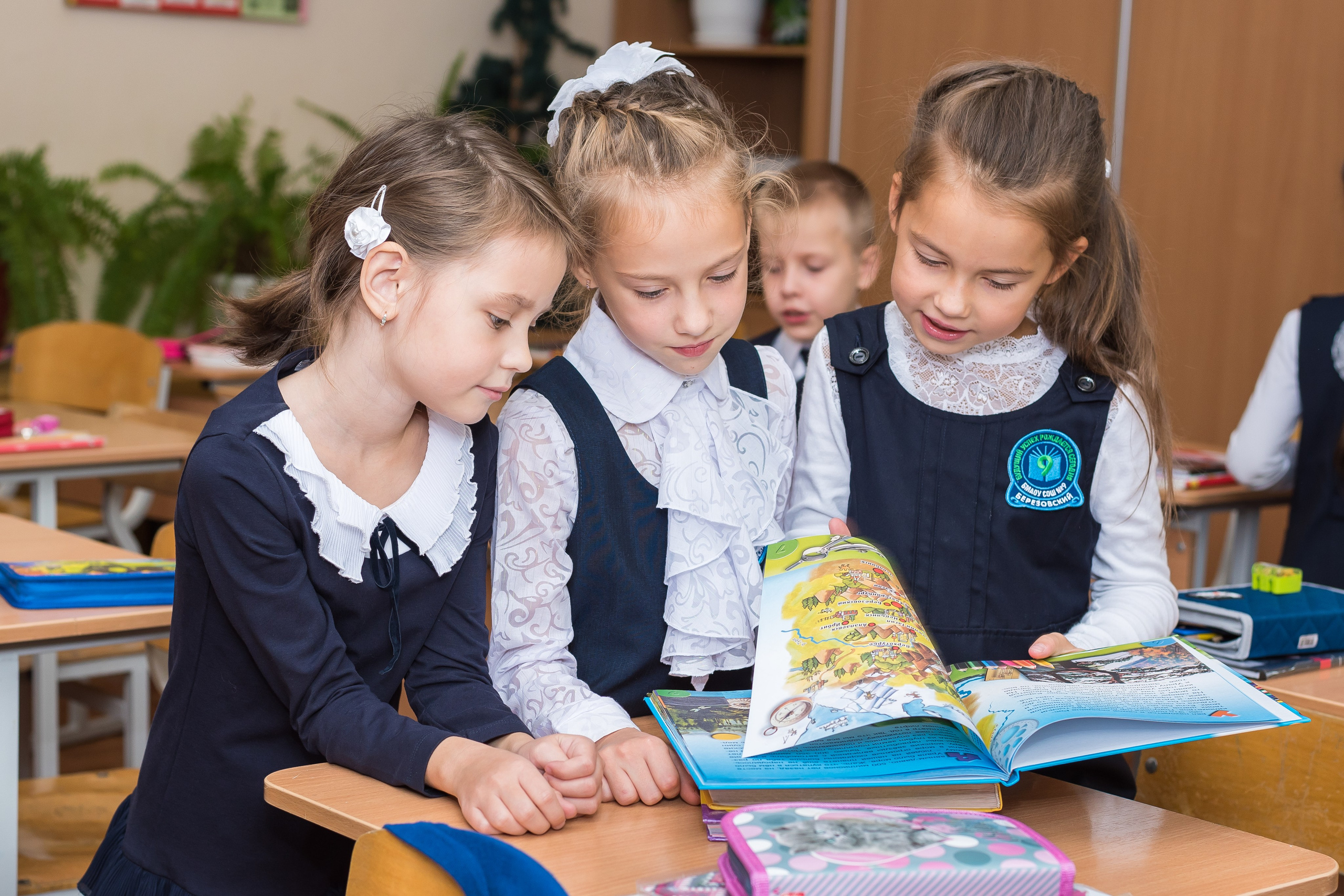 В школе. Детский фотограф в Екатеринбурге и Берёзовском Евгений Кондаков