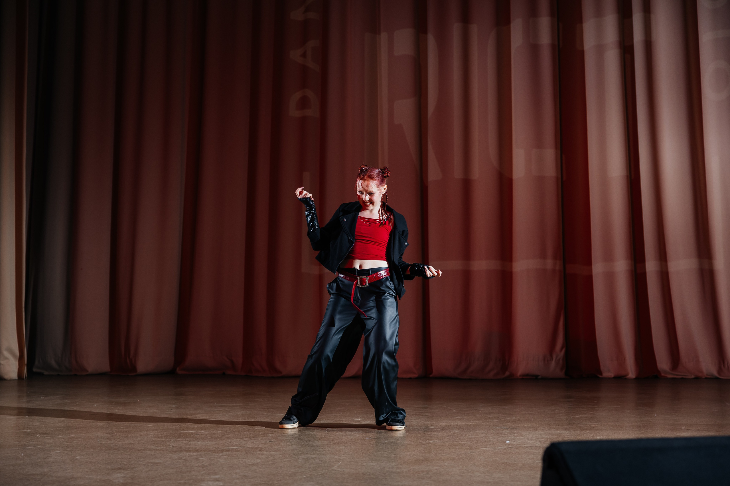 Дистрикт. Отчетный концерт. Свадебный и Семейный фотограф г. Ижевск Гульназ Солдатова. Гульназ фото