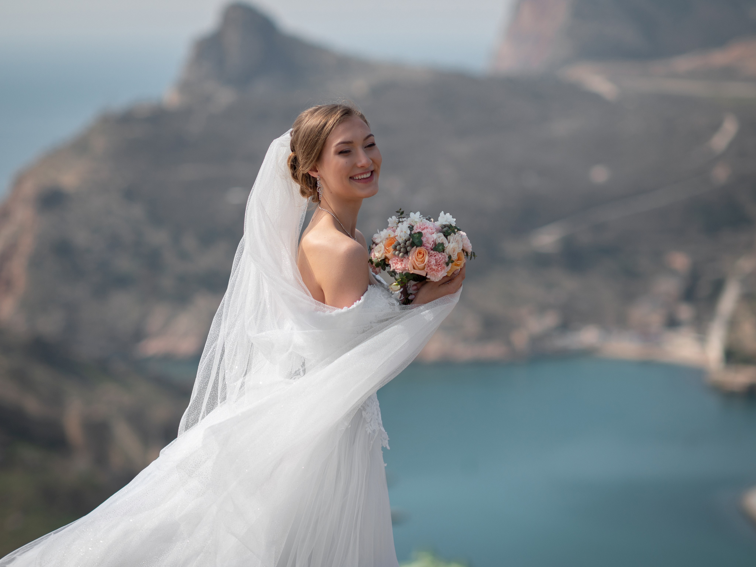 Фотосессия возле Генуэзской крепости Чембало в Балаклаве