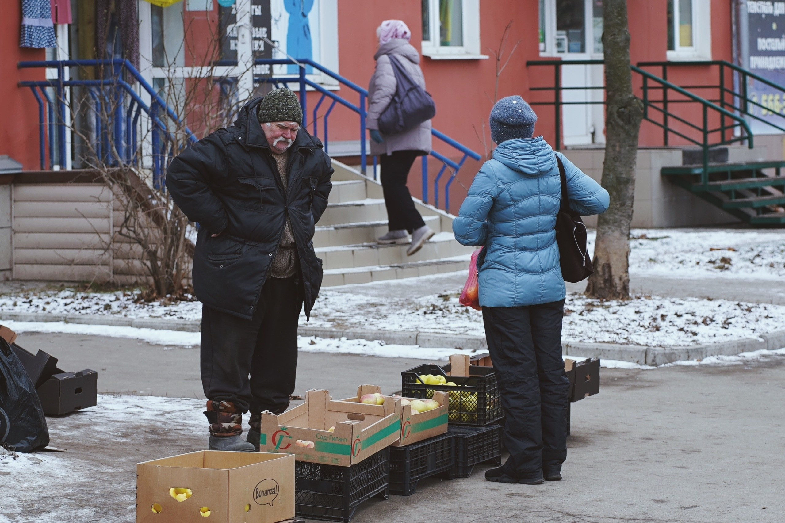 THE MARKET IS WORKING. Фотограф и визуальный художник в Туле / Николай Рейзвих