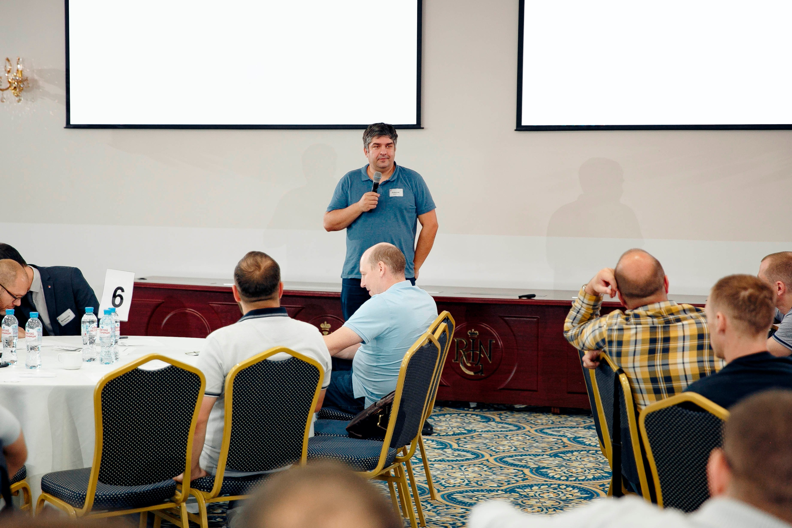 Тимбилдинг в «Royal Hotel». Ваш репортажный фотограф Артемий Антонов