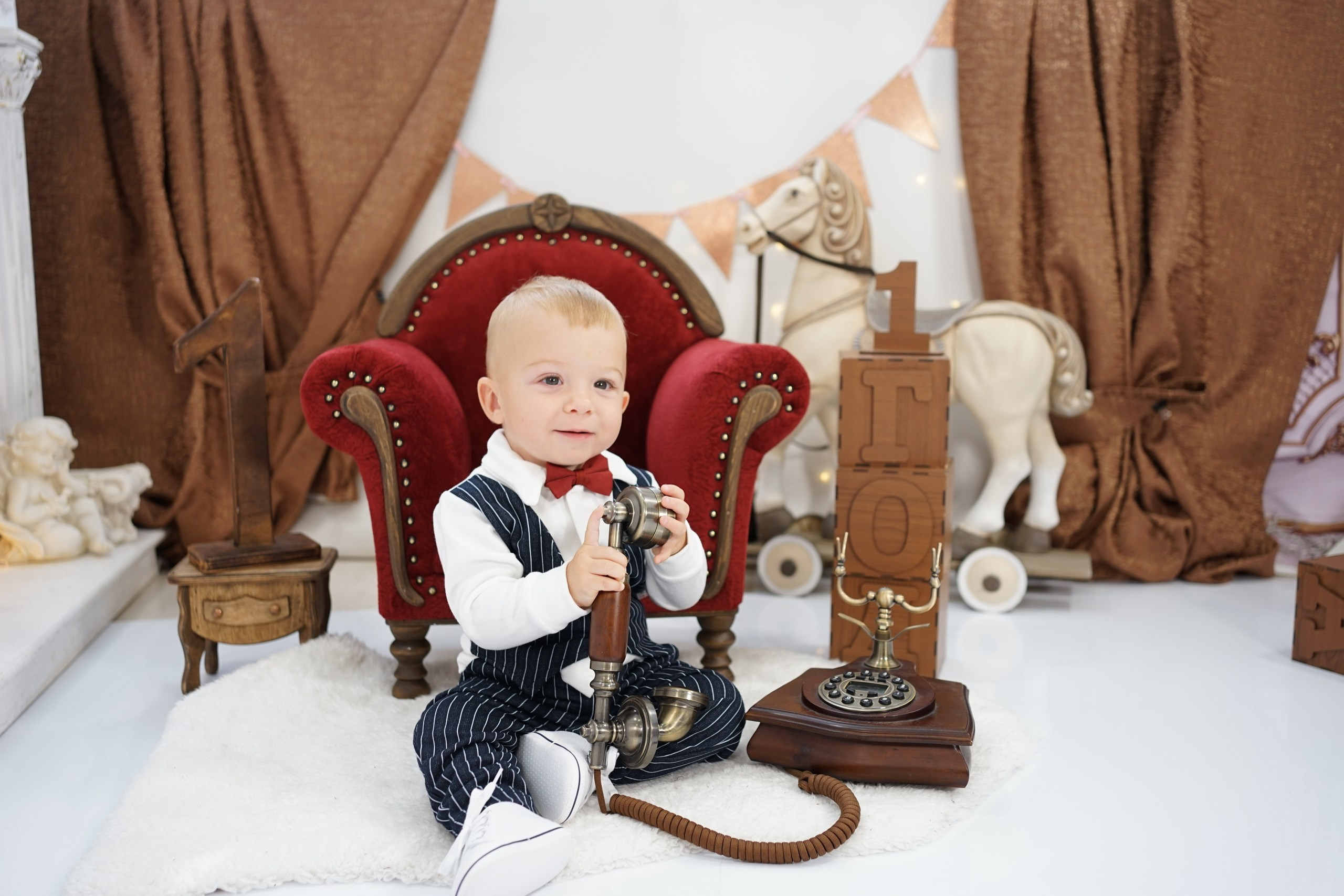 Фотосессия на Годик для Мальчиков. Детская Фотостудия ГОДОВАСИКИ в Санкт-Петербурге фотосесия на годик