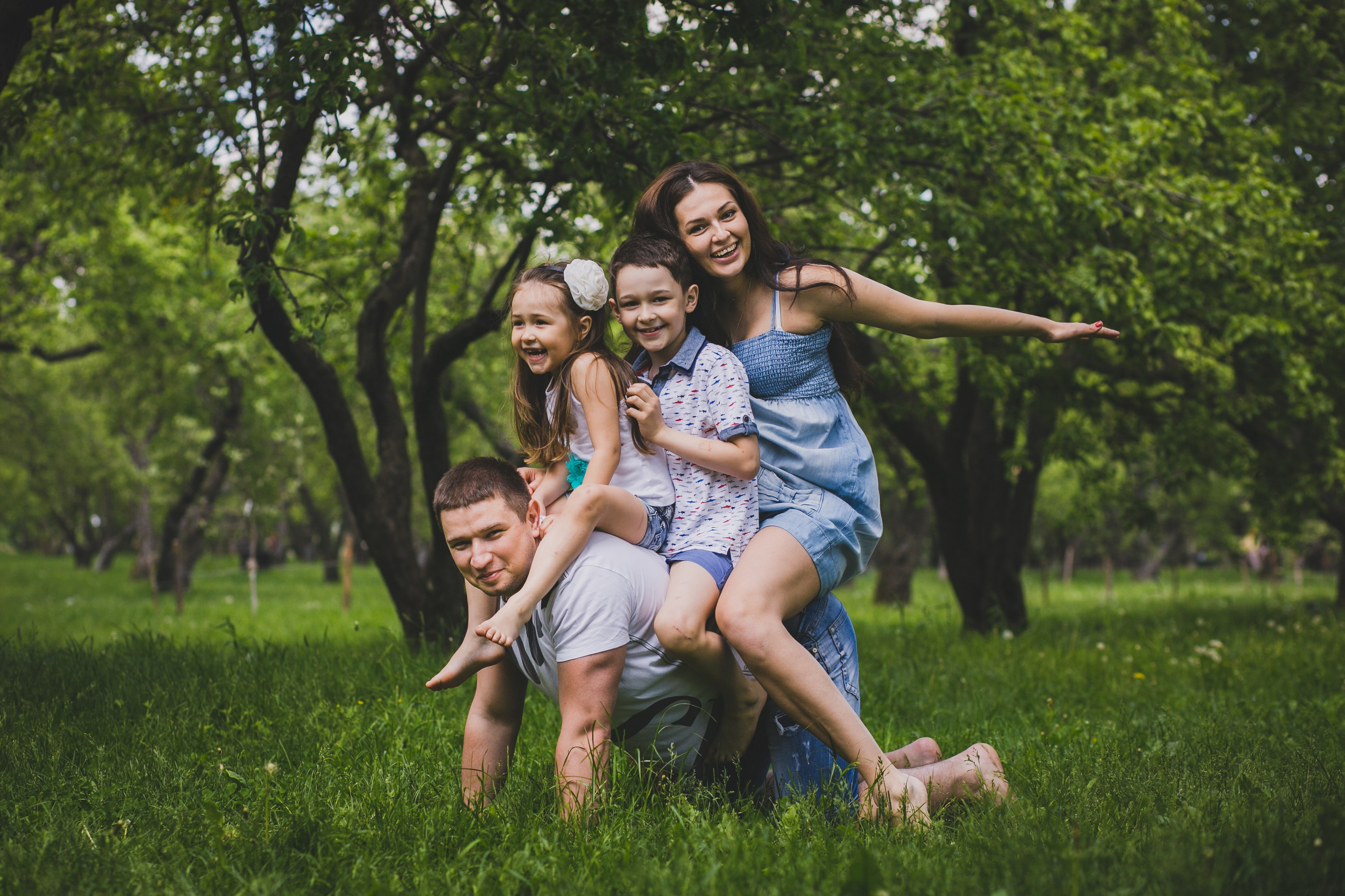 Семейные фотосессии. Профессиональный фотограф Евгений Земцов в Москве. Контент съемка, репортаж мероприятий, бизнес портреты