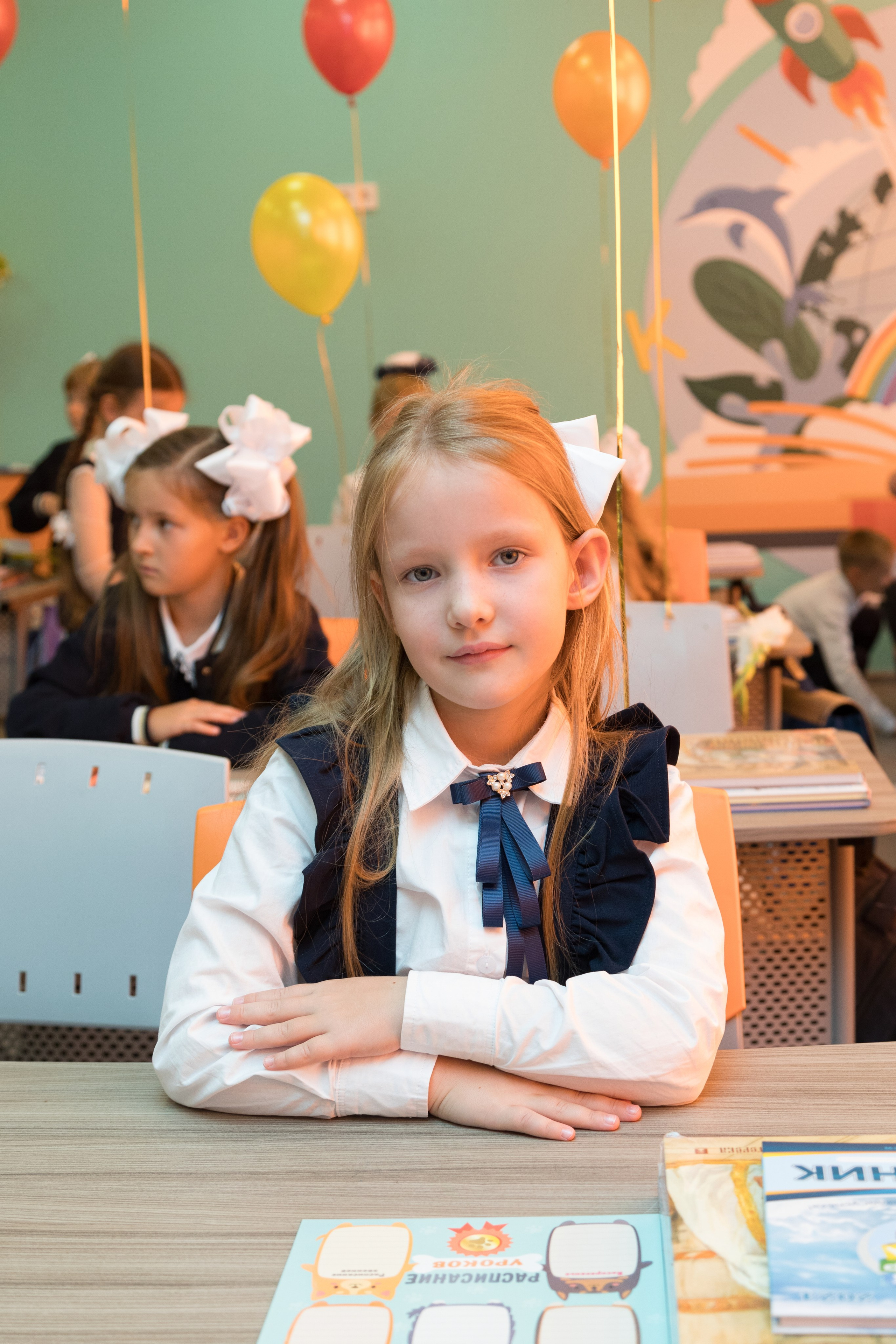 Линейка первоклассников. Детский и контент фотограф Надя Волкова Санкт-Петербург