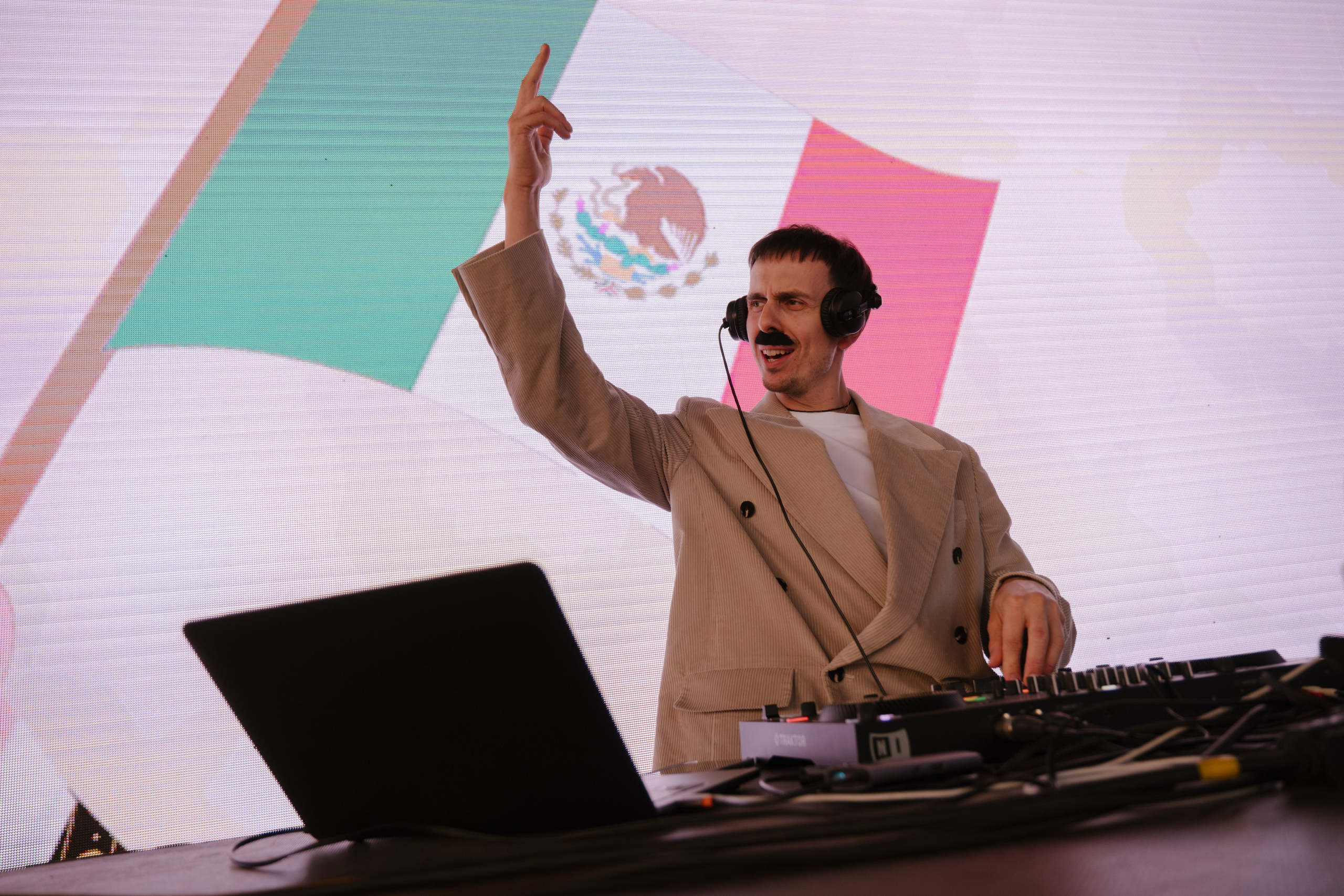 Корпоративы/Праздники. Фотограф и видеограф в Северной столице