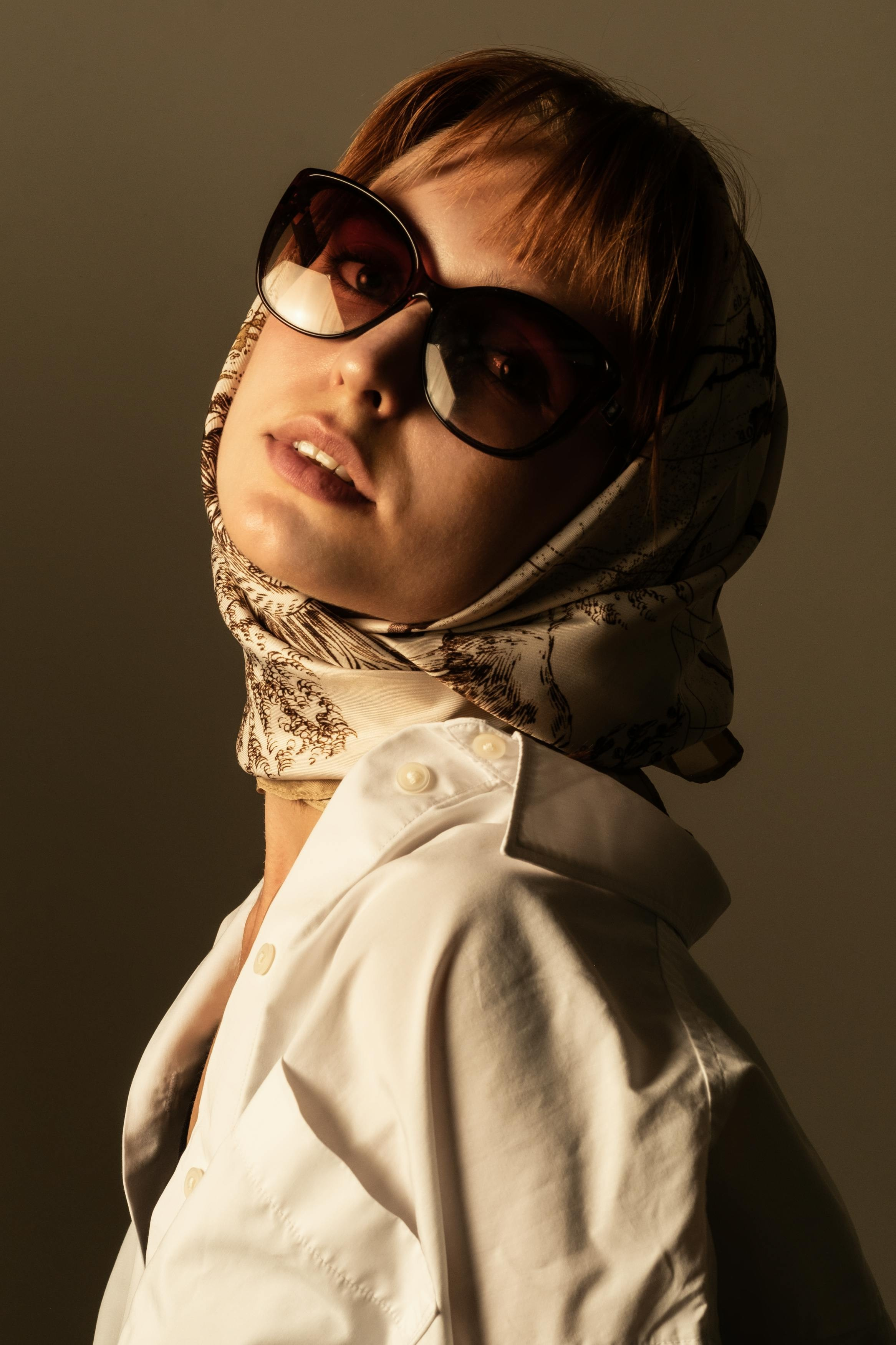 Рабочая Екатерина. Профессиональная студийная фотосъёмка | портрет, арт | Виталий Горбачёв