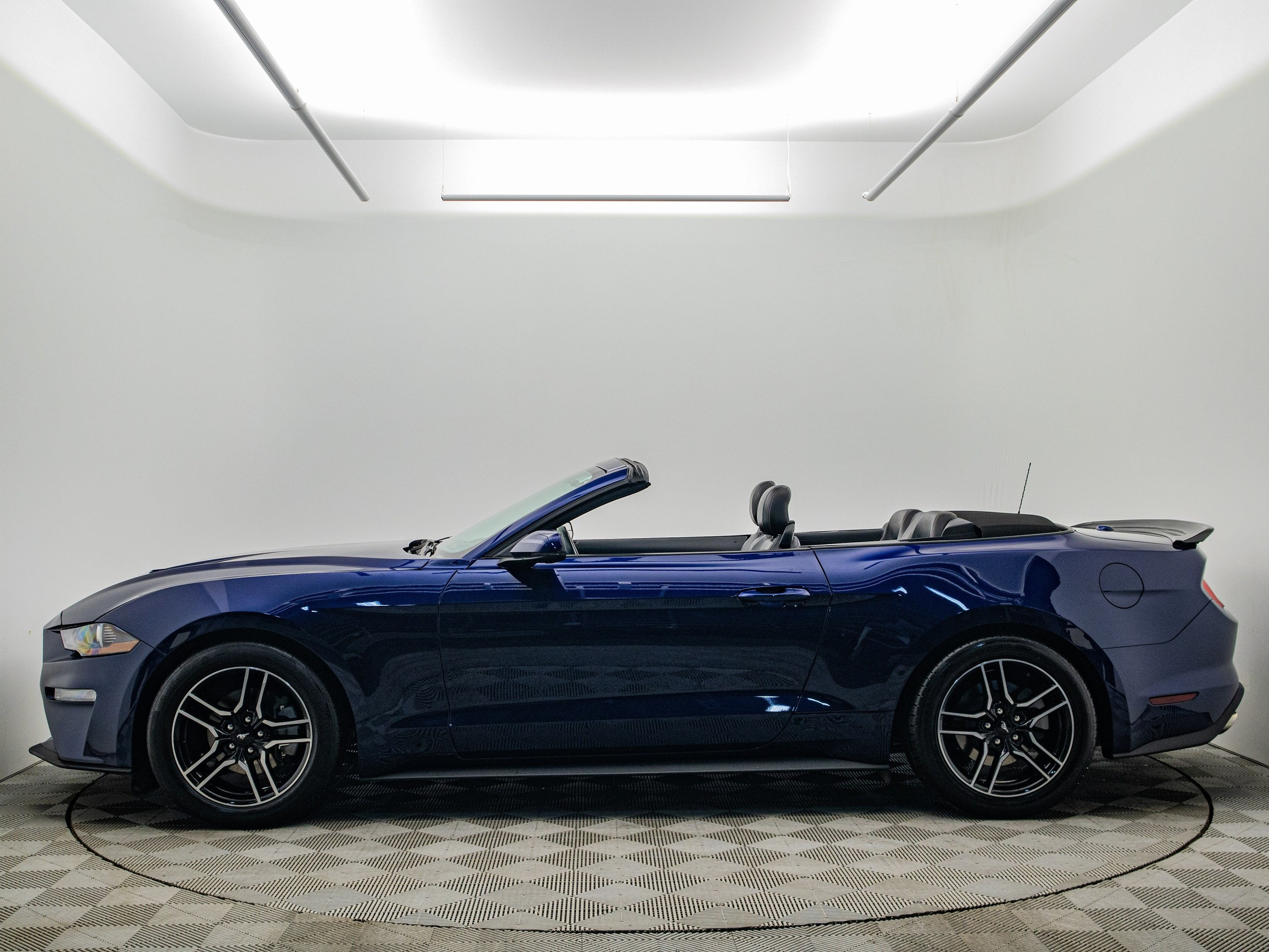 Съёмка автомобилей. Сайт о предметной, имиджевой и портретной фотографии, фотограф Фил Киреев