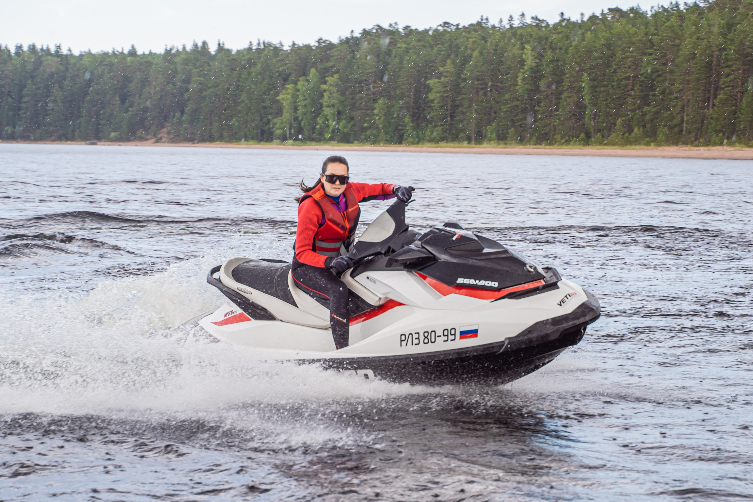 Гидровыезд в Коневский мужской монастырь. Свадебный, семейный, портретный, репортажный фотограф в Санкт-Петербурге