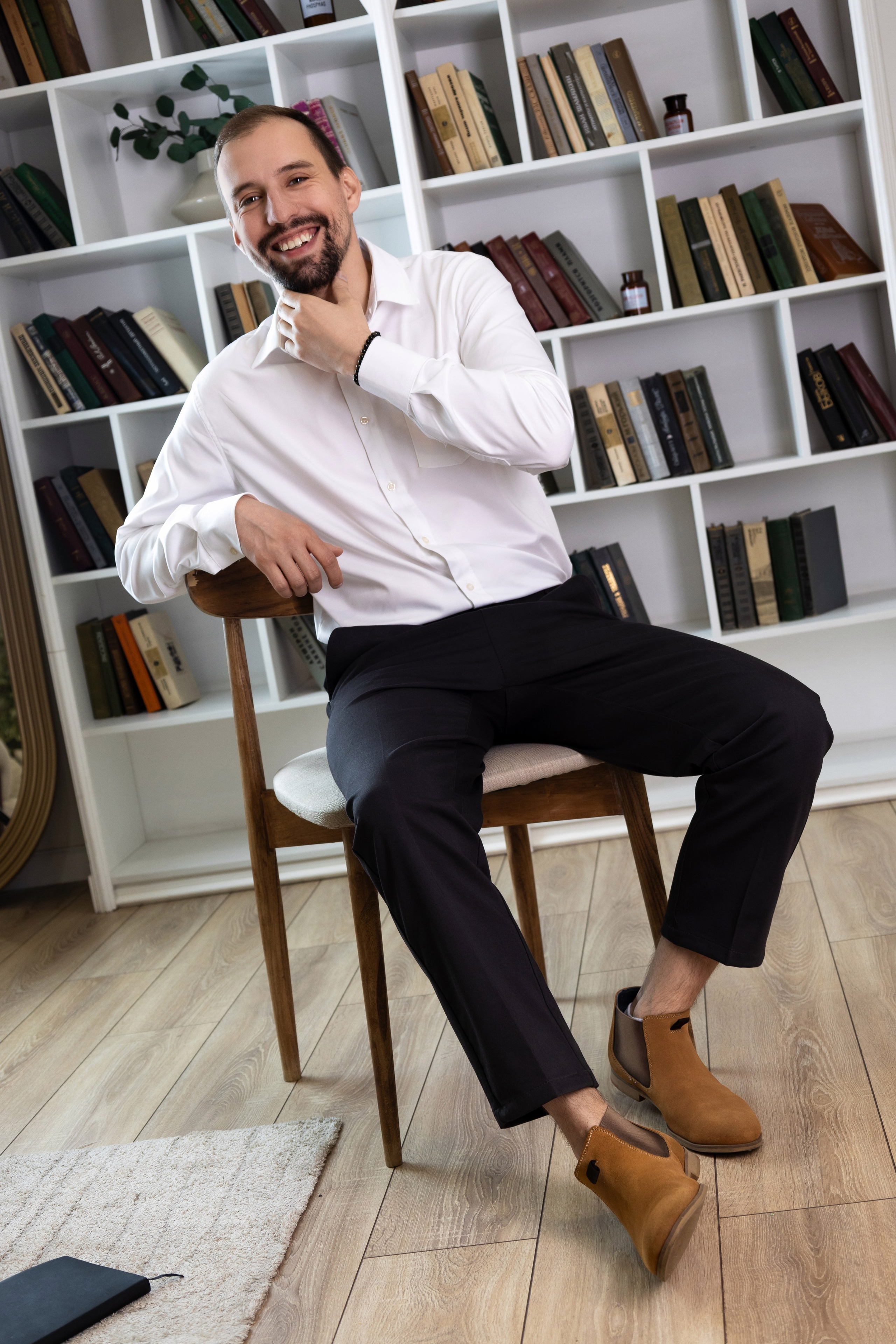 Марк | Библиотека. Портретный фотограф в Алматы